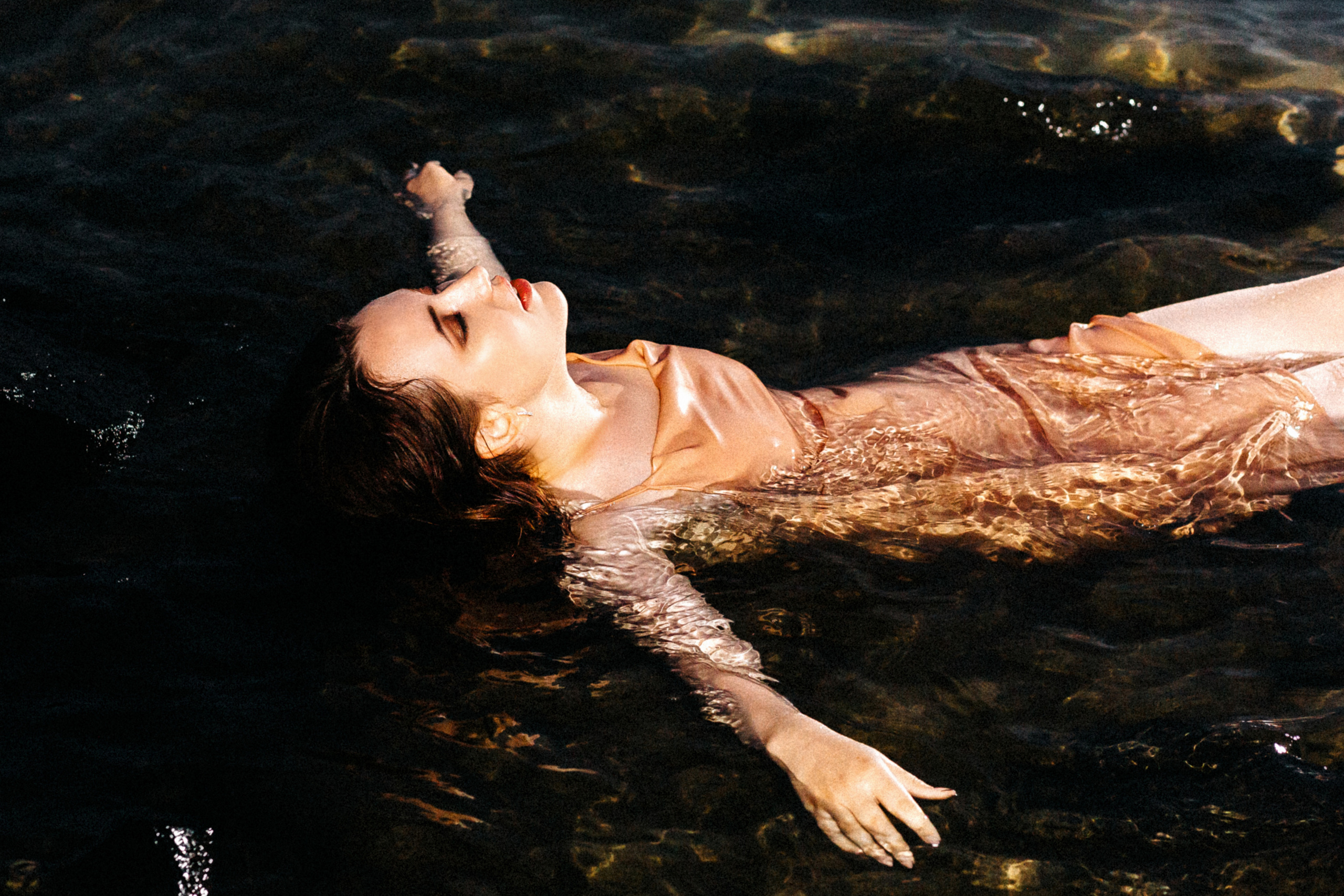 Фотосессия на улице. Свадебный фотограф в Иваново Гитарина Черняева