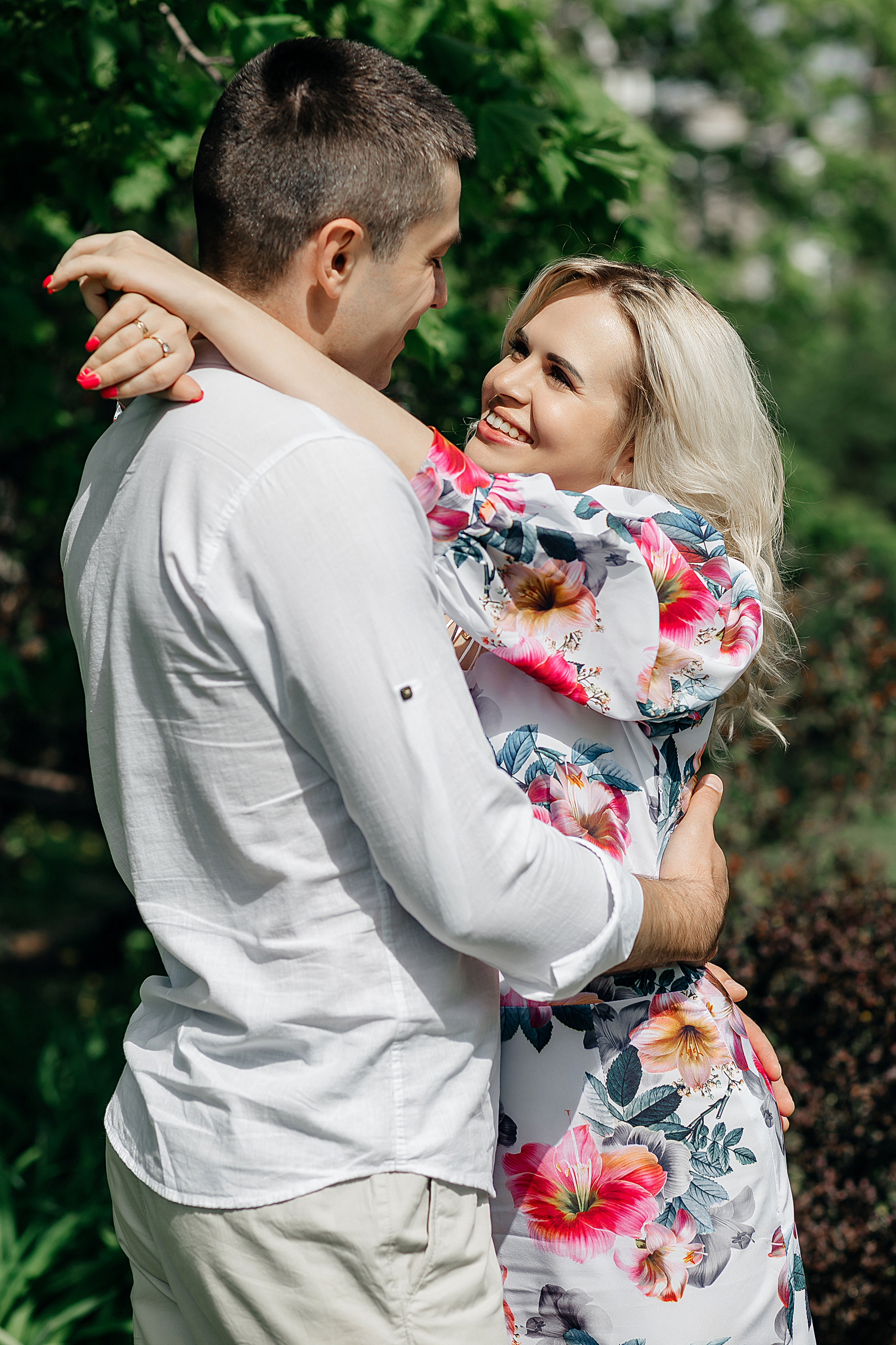 Фотосессия на улице. Свадебный фотограф в Иваново Гитарина Черняева