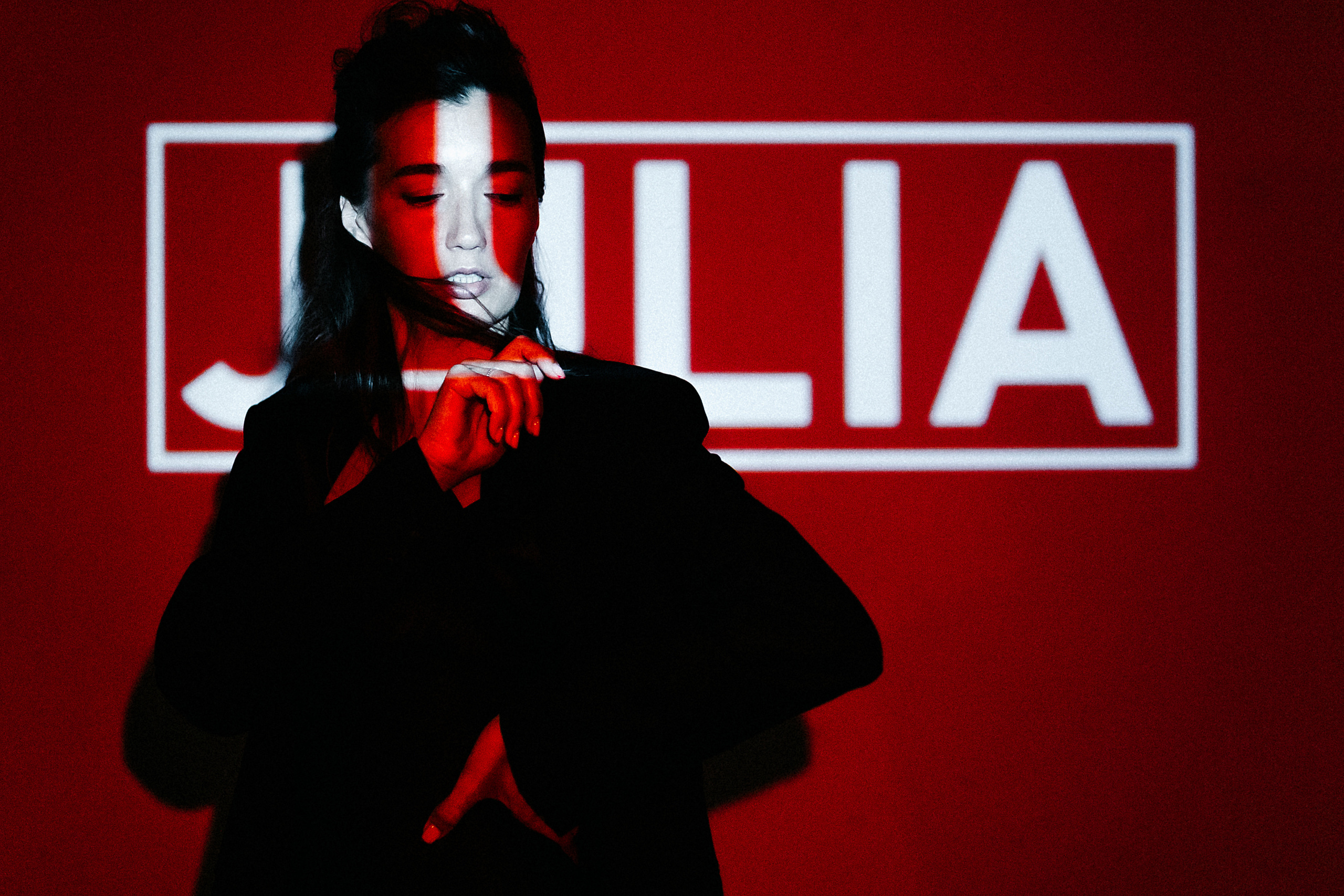 Фотосессия в студии Иваново. Свадебный фотограф в Иваново Гитарина Черняева