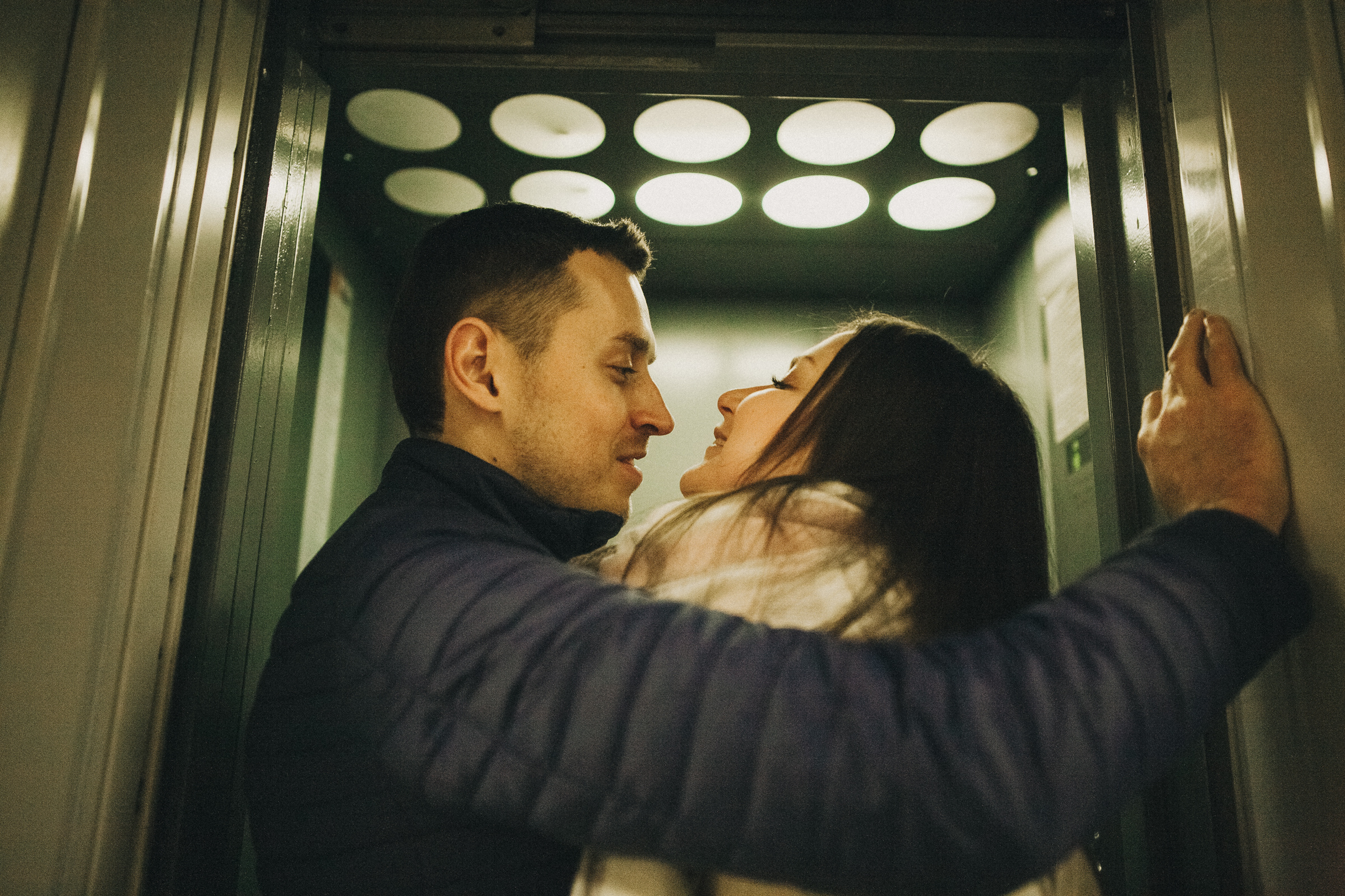 Субботняя прогулка Максима и Ани. Семейный фотограф, фотограф родов, репортажей фотограф в Санкт-Петербу