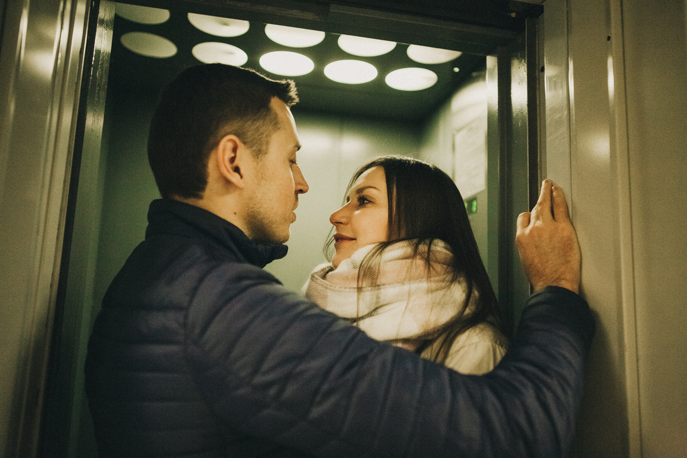 Субботняя прогулка Максима и Ани. Семейный фотограф, фотограф родов, репортажей фотограф в Санкт-Петербу