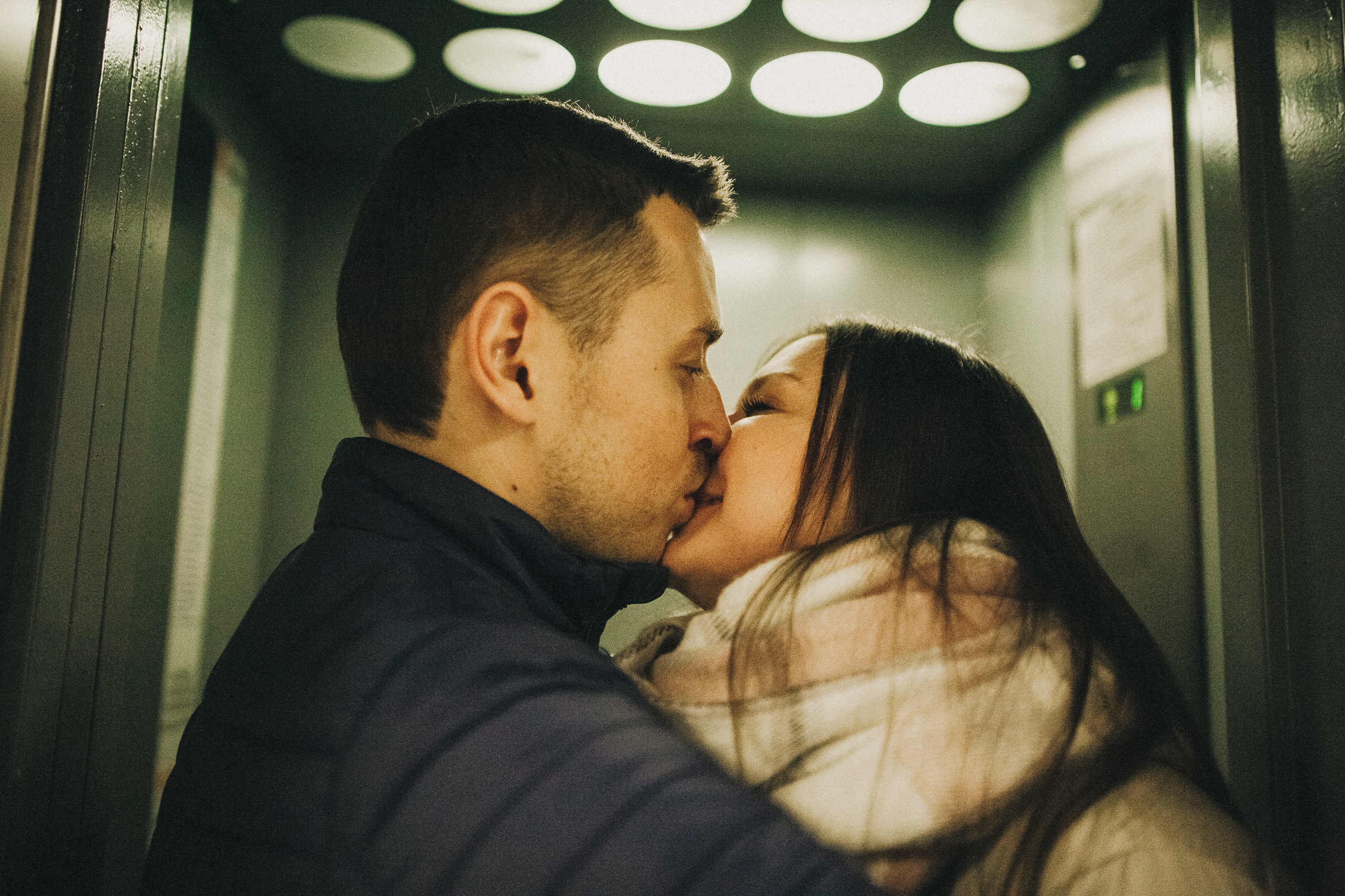 Субботняя прогулка Максима и Ани. Семейный фотограф, фотограф родов, репортажей фотограф в Санкт-Петербу