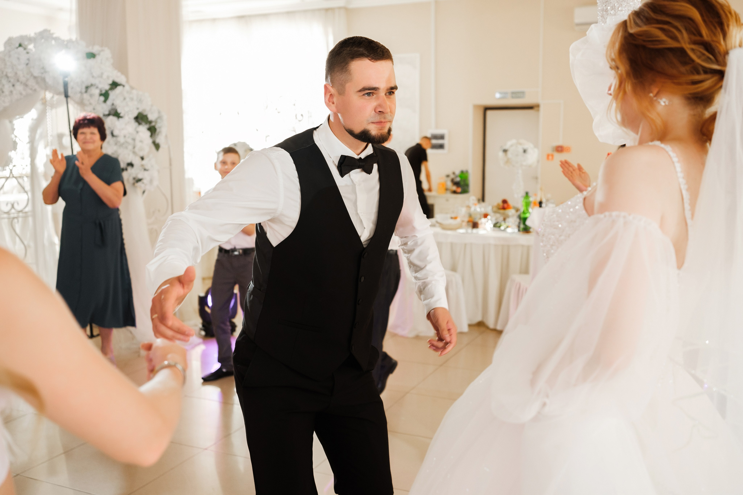 Максим и Ольга. Свадебный фотограф | репортаж | праздники | крещение