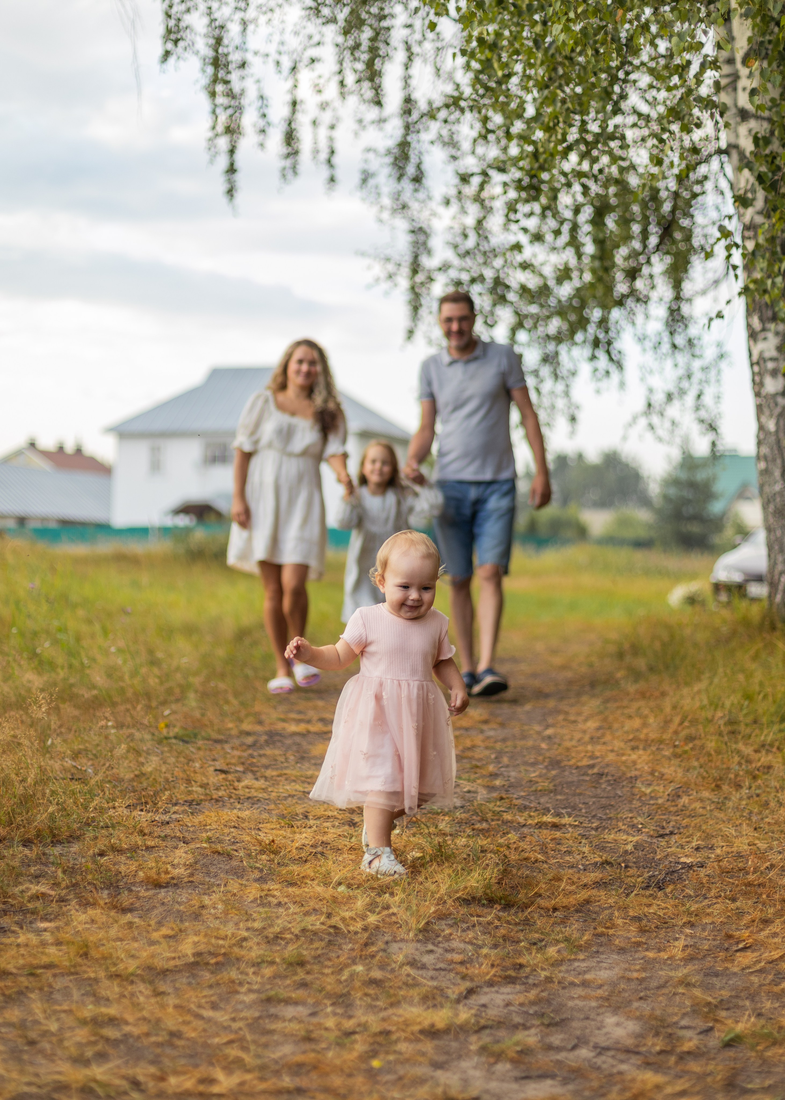 Евгений с семьей. Главная