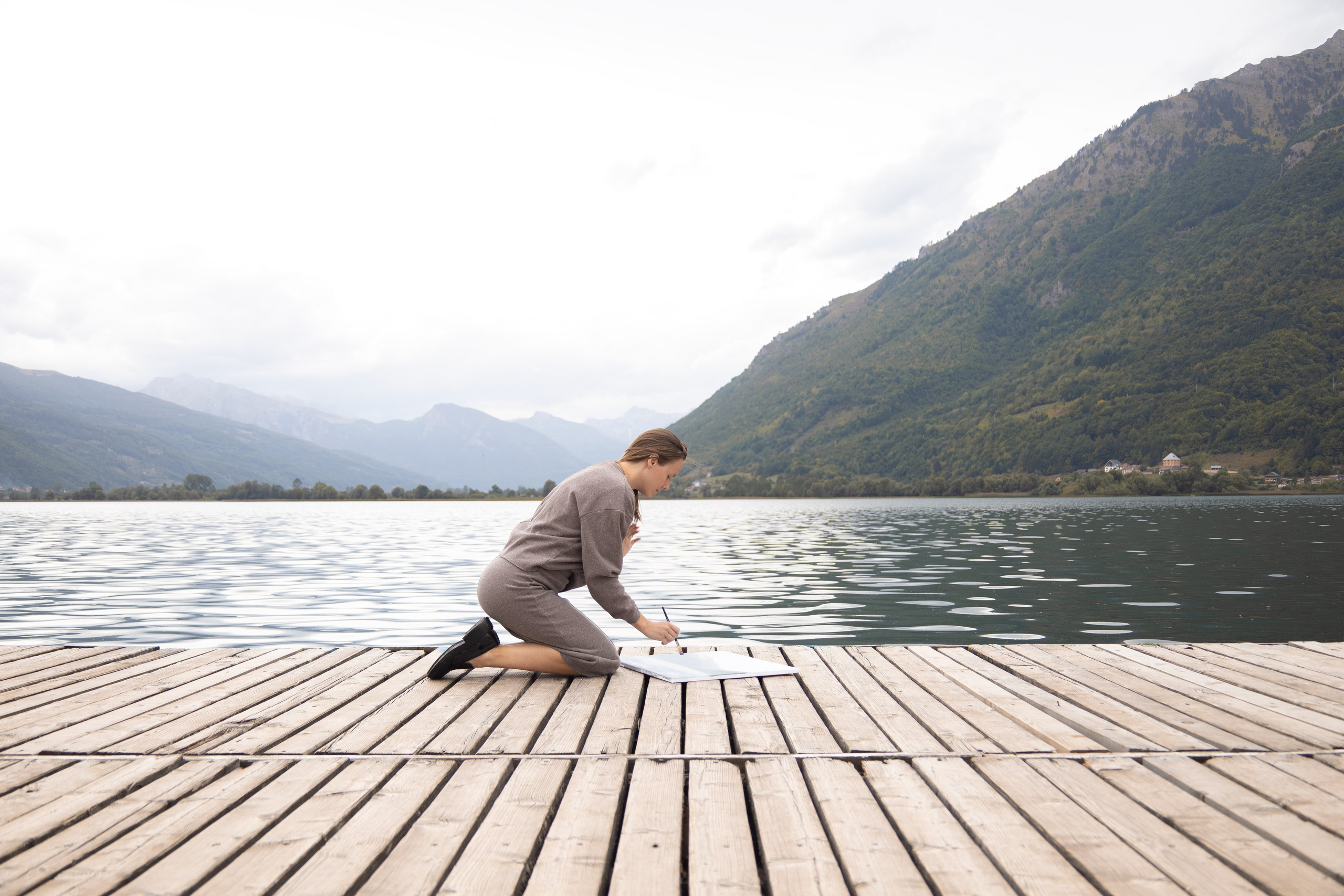 Artist photo for website Montenegro. Фотограф в Черногории — семейная фотосессия с детьми, лавстори,