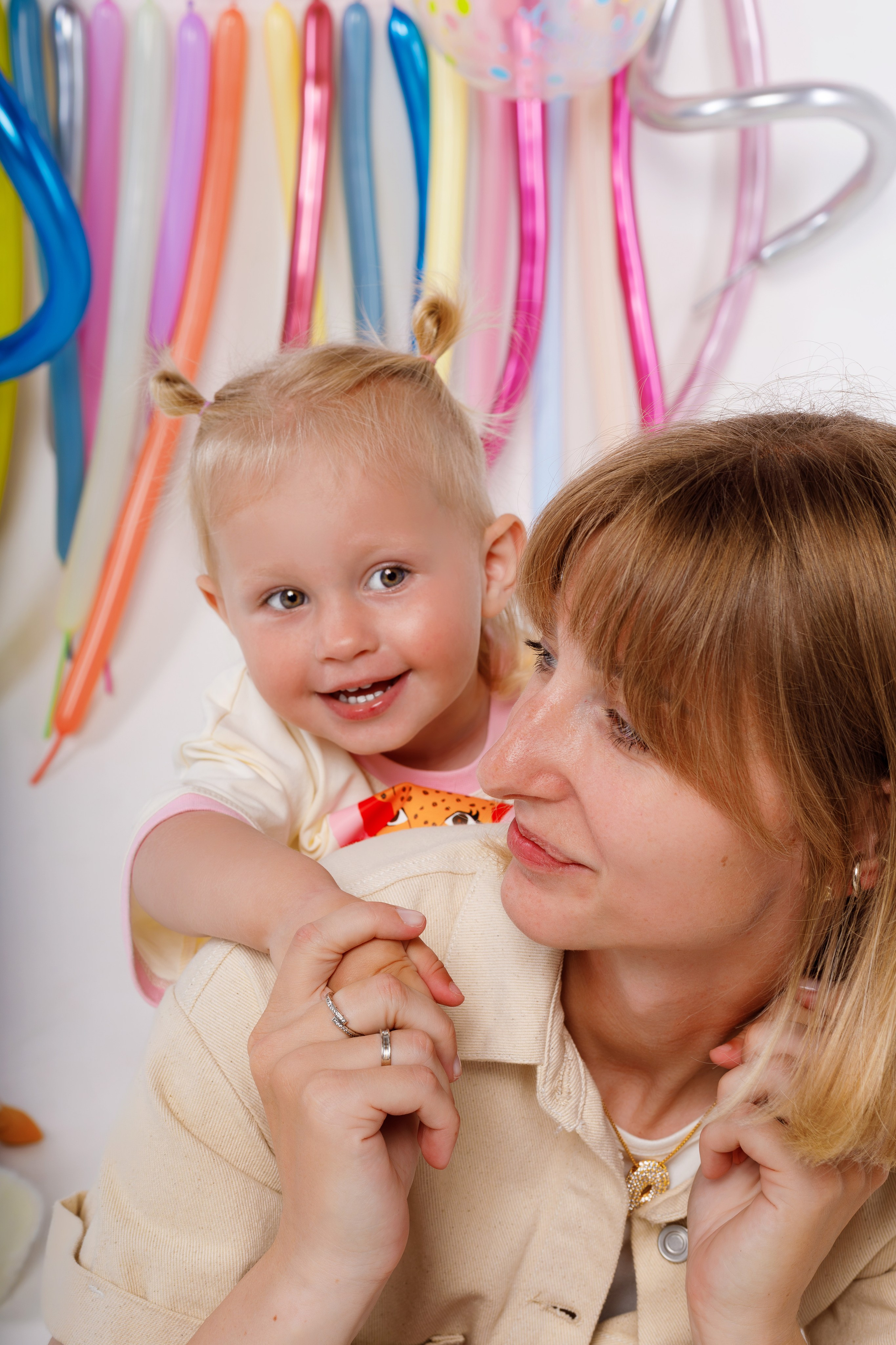 Детская фотосессия на 2 года в Сочи. Детский студийный фотограф Сочи
