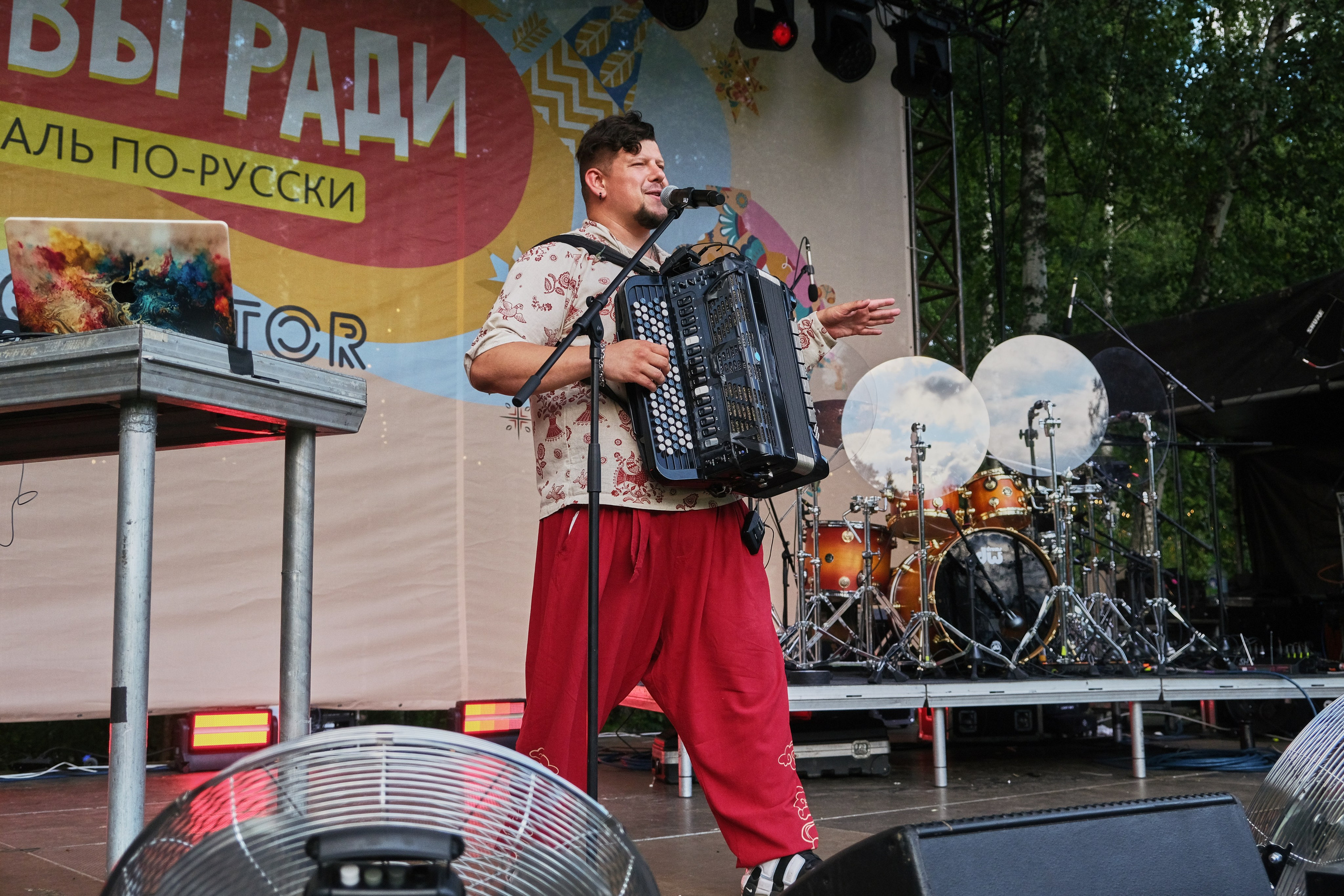 Фестиваль «ПО-РУССКИ» 2024. Akhmedov Team × Medoed Production — фото и видеопродакшен для мероприятий