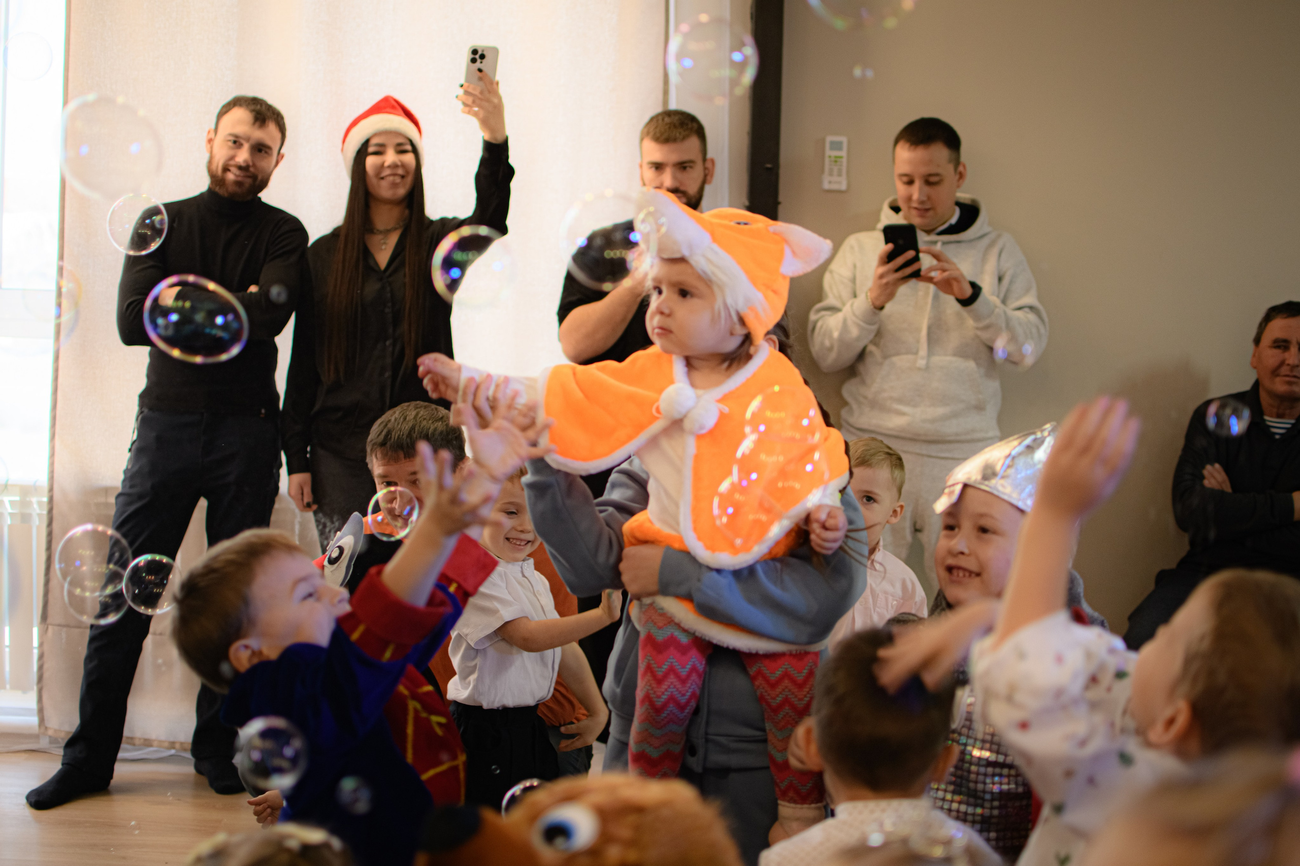 HAPPY NEW YEAR. Photokarish