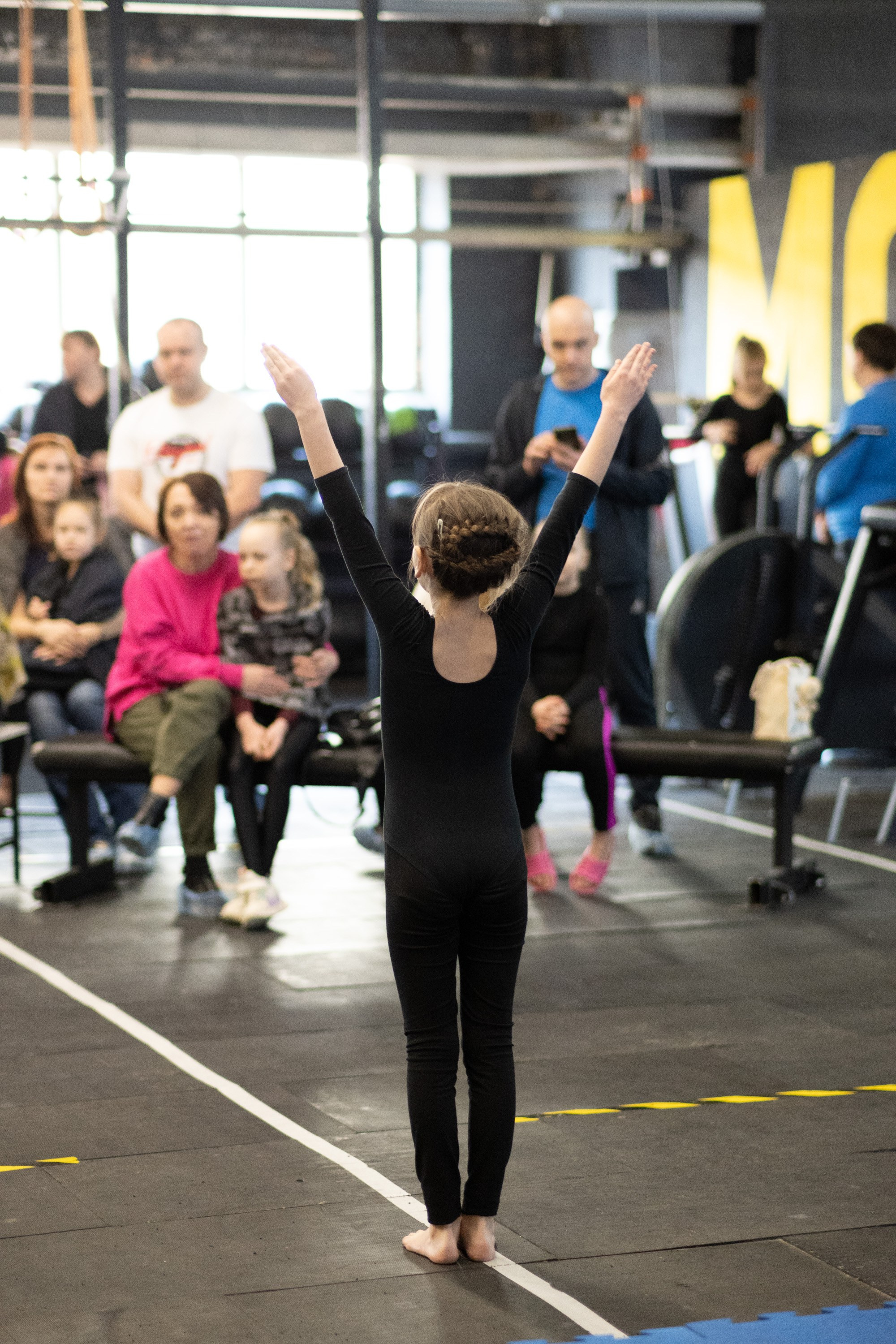 Внутриклубные соревнования по воздушной гимнастике 02.04.23