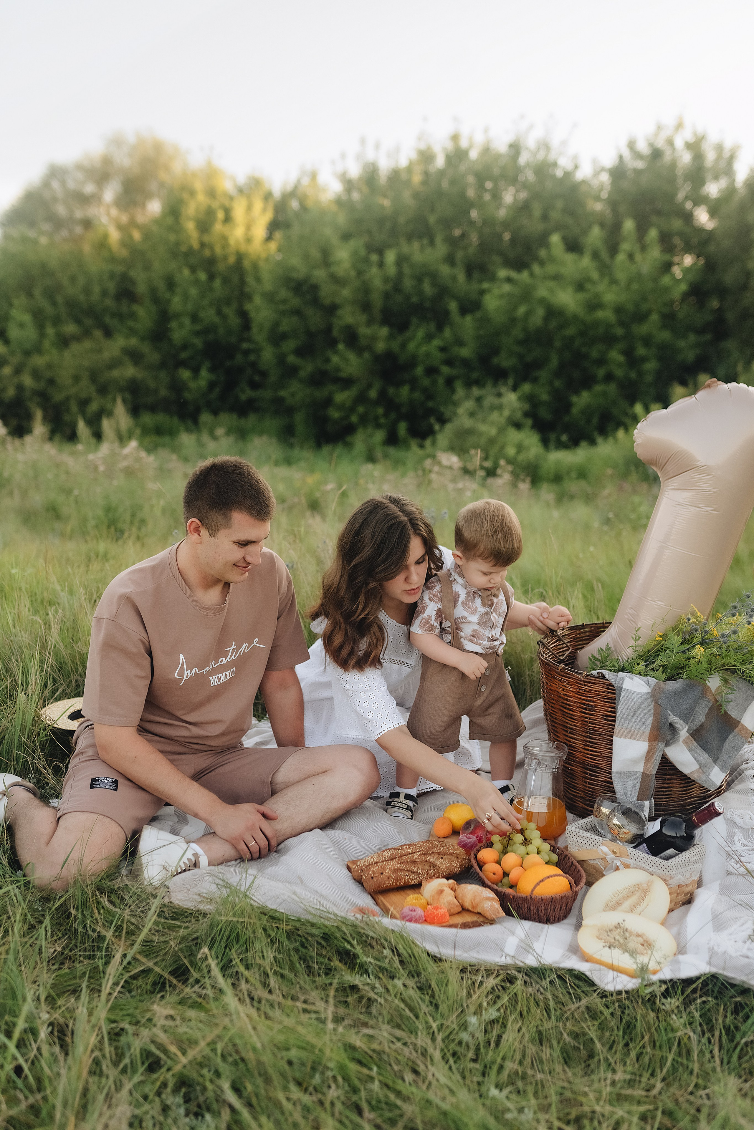 Светлана, Сергей и Женя | Семейная съемка на закате. Фотограф Карина Шмулёва. Воронеж и область