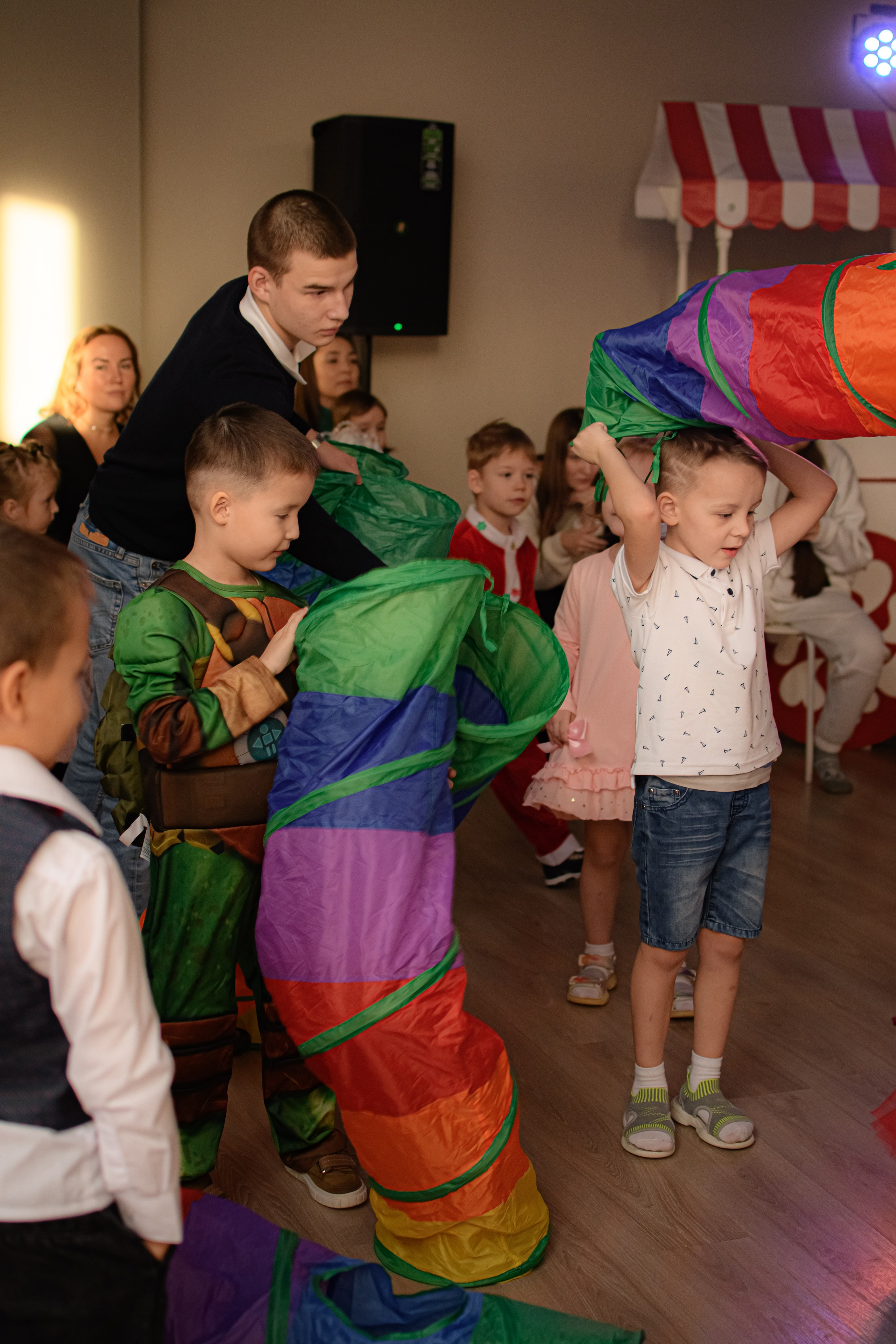 HAPPY NEW YEAR. Photokarish