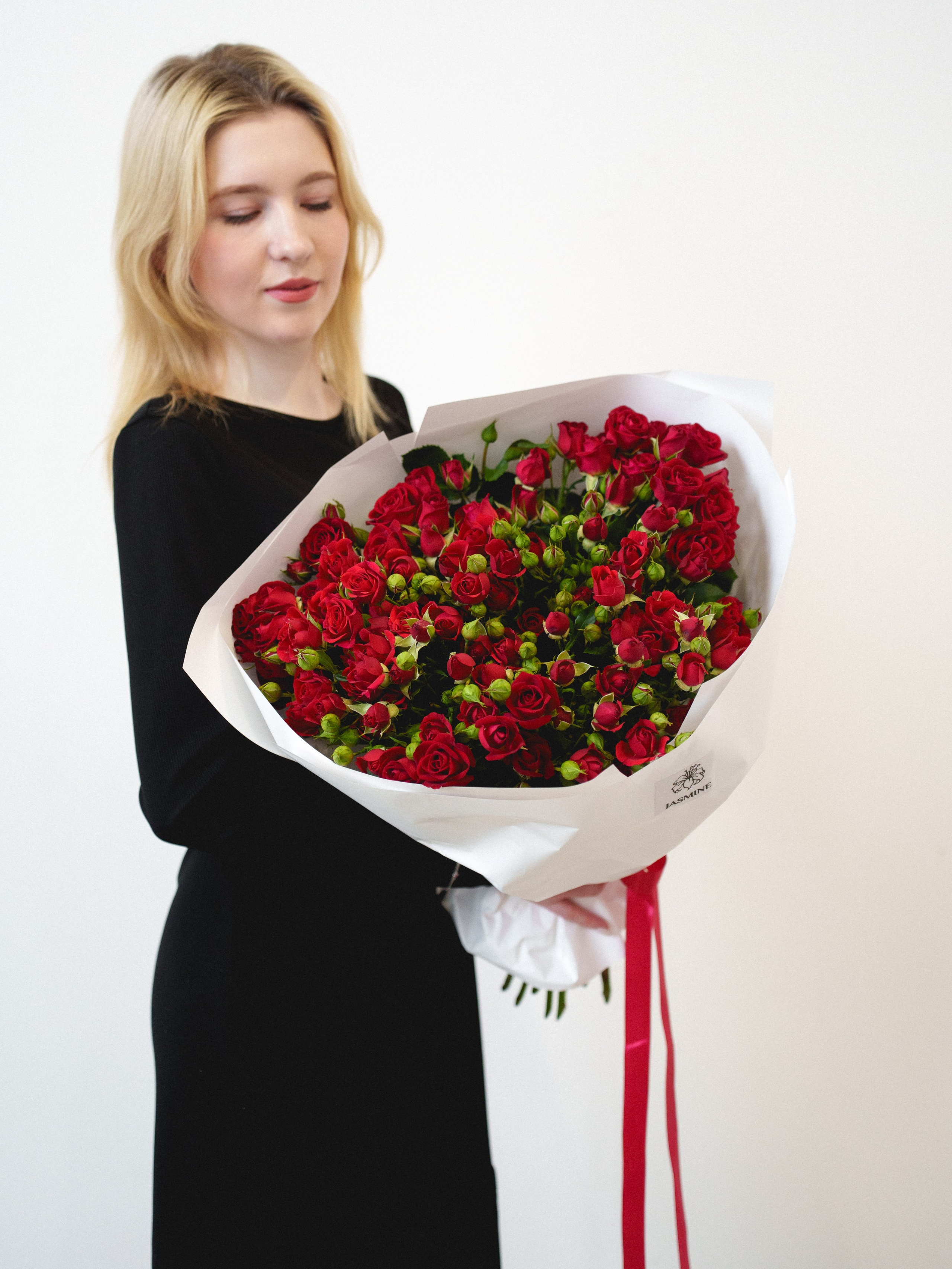 Цветы (контент к 14 февраля). Иван Упоров — фотограф, рилсмейкер чебоксары