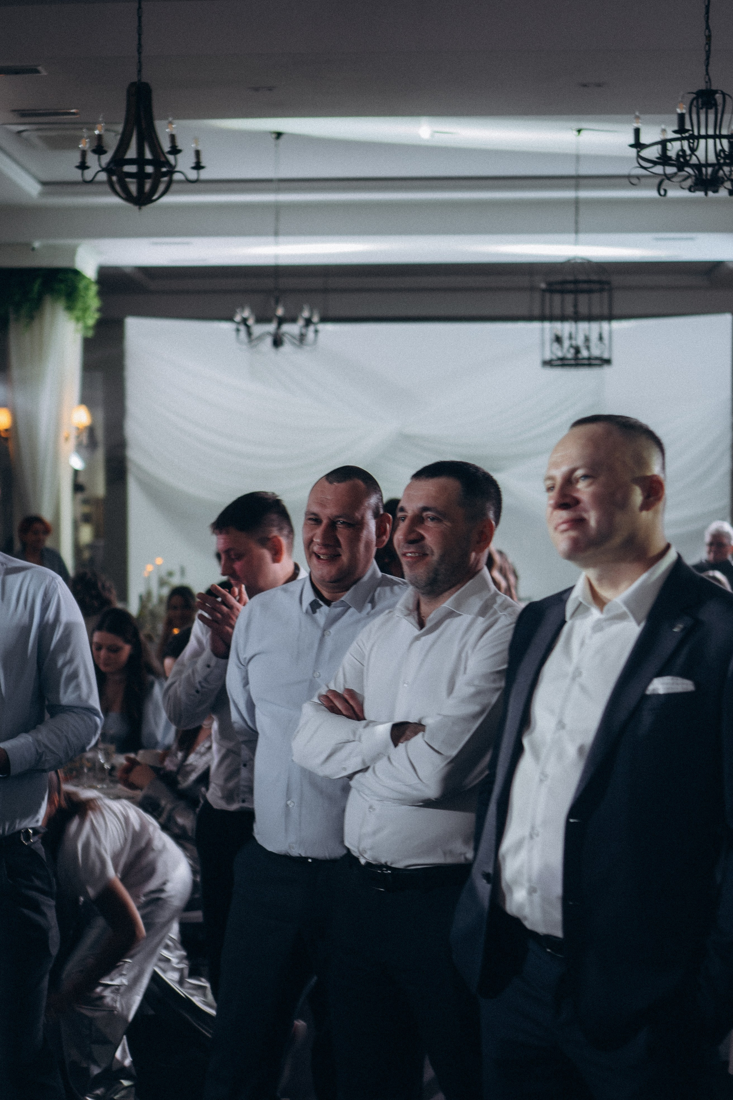 СЬЕМКА СВАДЕБНОГО БАНКЕТА (СНЯТО В СИБИРЕ В НИЖНЕВАРТОВСКЕ). Профессиональный фотограф, Санкт-Петербург — Виктория Богомолова