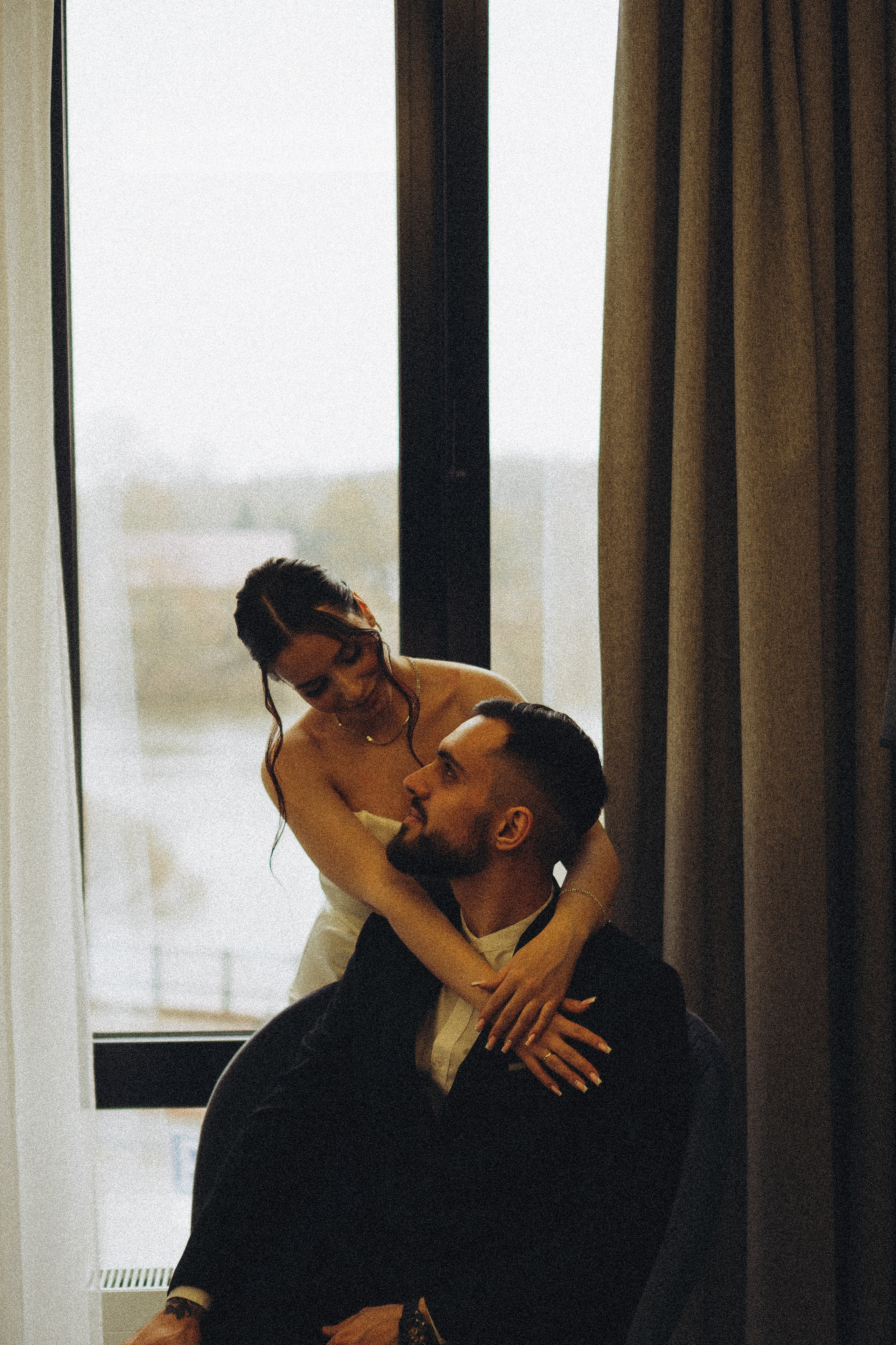 СВАДЕБНАЯ СЬЕМКА СБОРОВ ЖЕНИХА И НЕВЕСТЫ В ОТЕЛЕ И ТАКЖЕ ФОТОСЕССИИЯ В ОТЕЛЕЕ МЕГАПОЛИС БРЯНСК. Профессиональный фотограф, Санкт-Петербург — Виктория Богомолова