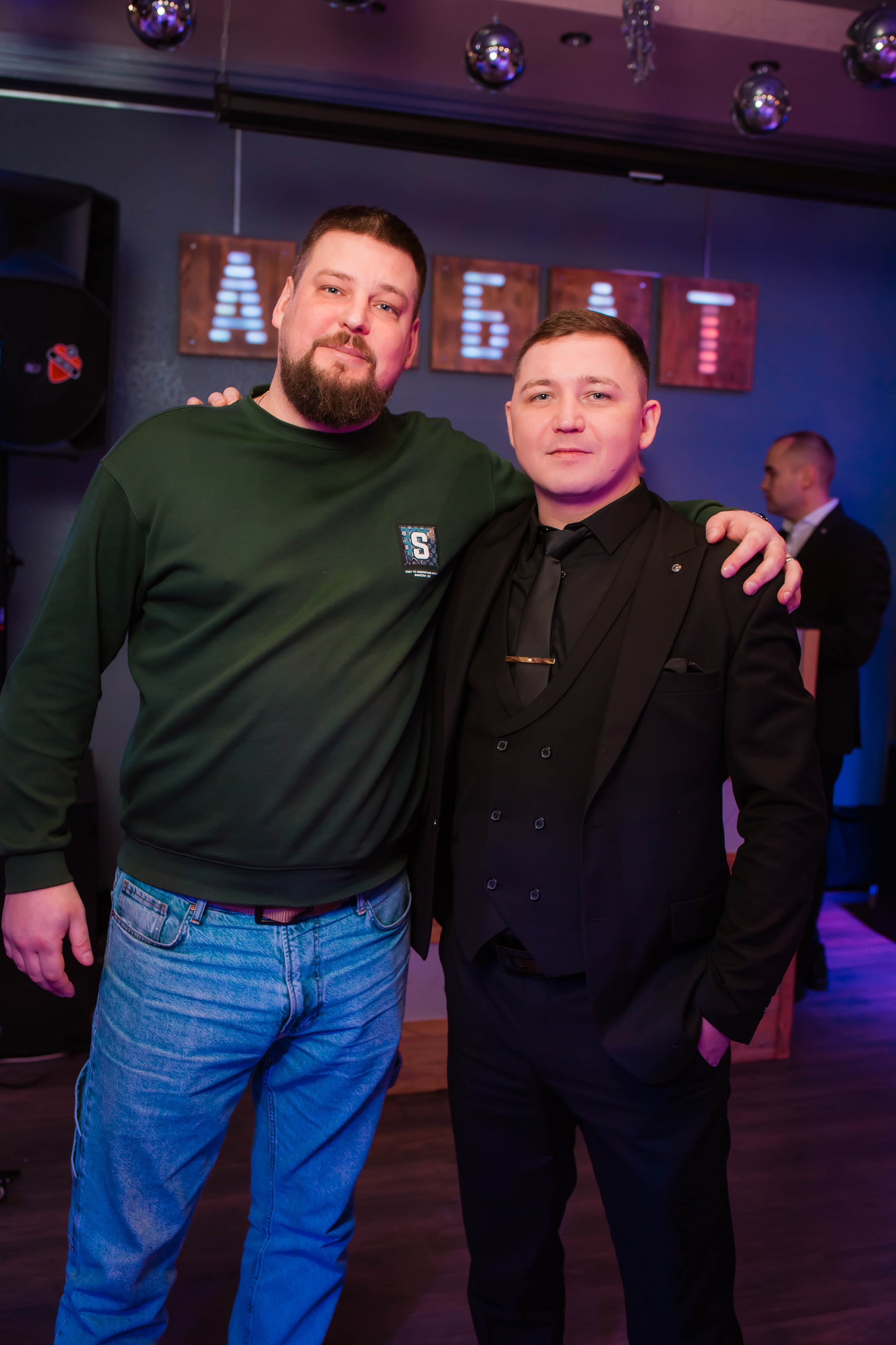 День Рождение Рябинина Ивана. Репортажный фотограф Василий Сазонов в Нижневартовске