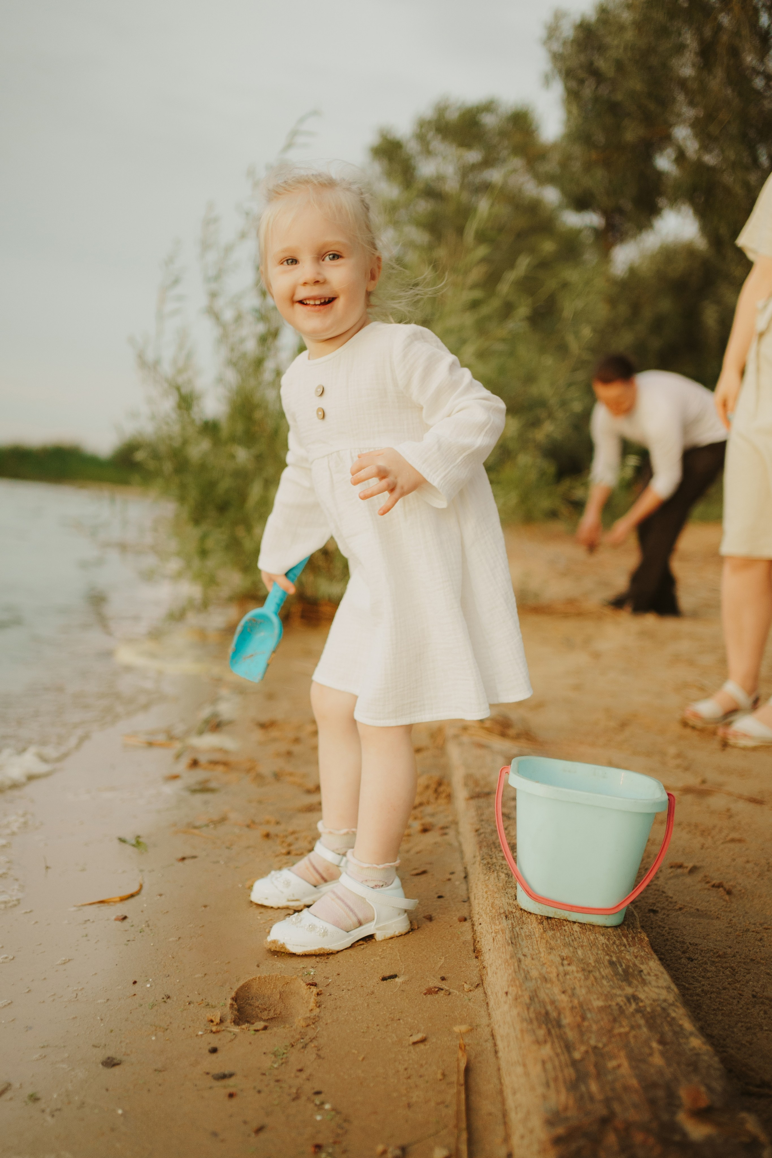 Женя, Рита и приключение Есени на берегу Волги. Фотограф Анна Кузнецова | Казань | Красная Поляна, Сириус, Сочи