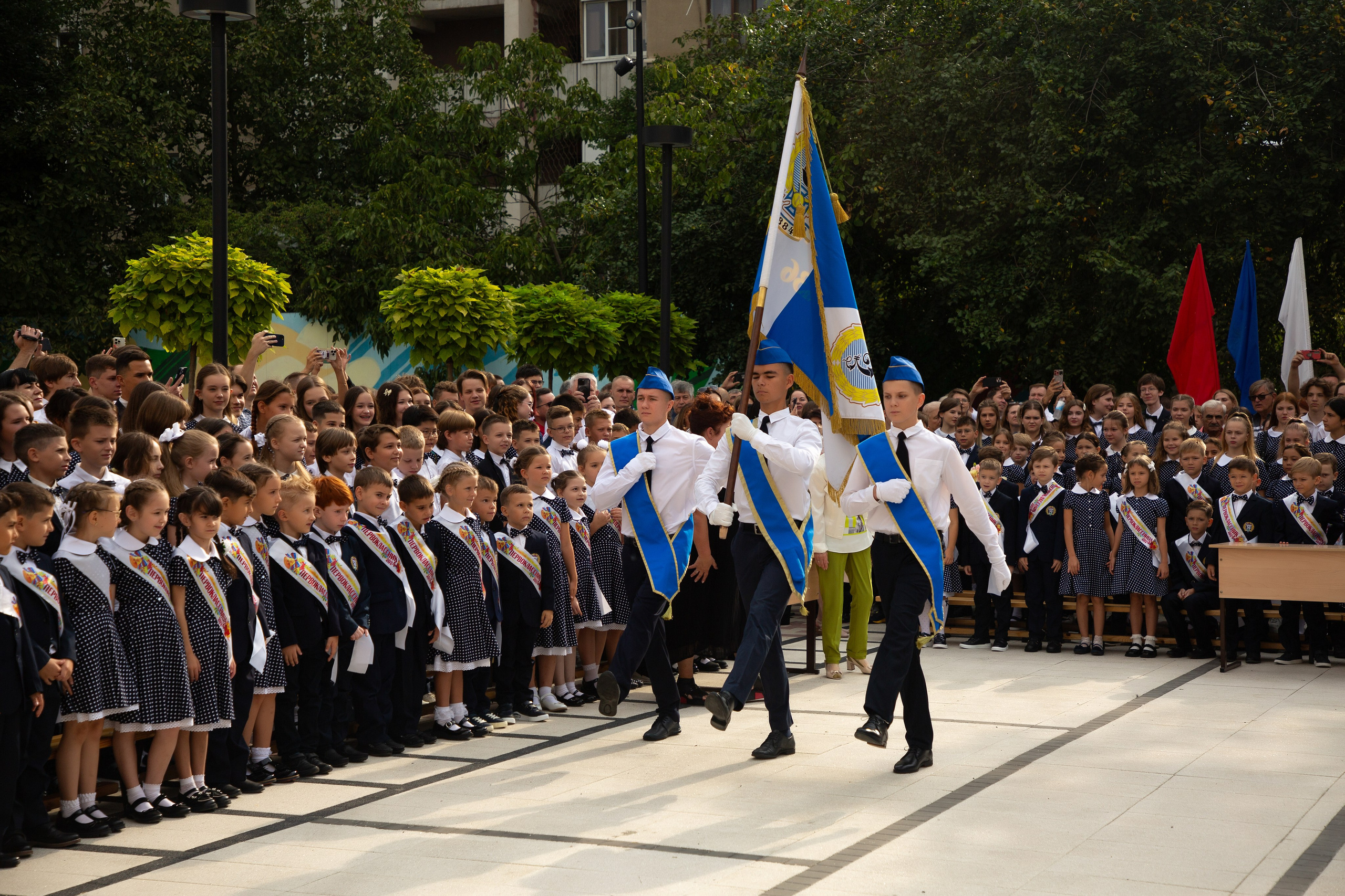 ГИМНАЗИЯ № 36. Свадебный и семейный фотограф/видеограф в Краснодаре Наталья Осинская