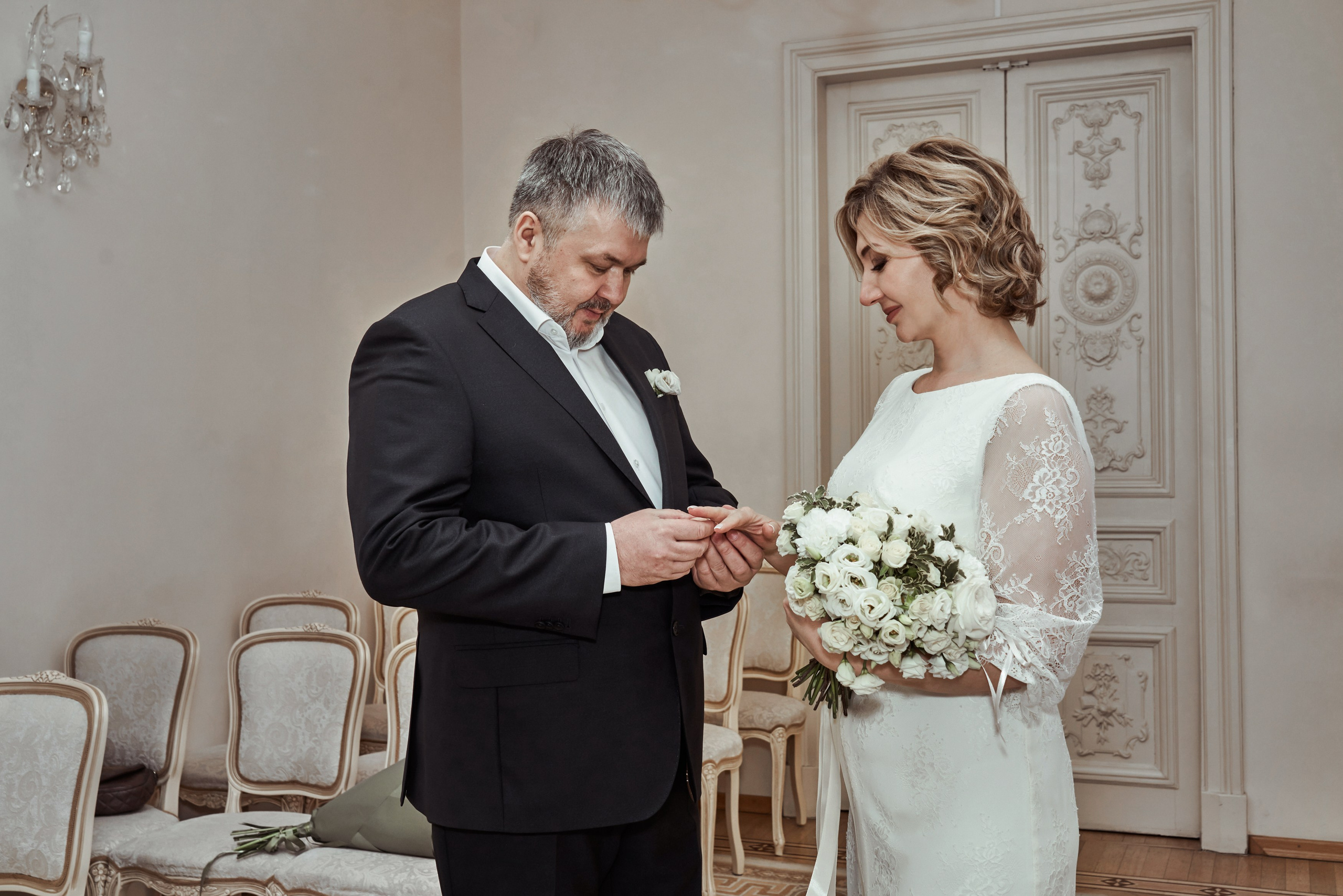 Взрослые пары. Элегантная камерная свадьба.Лариса и Геннадий. Свадебный, семейный и контент фотограф в Санкт- Петербурге Елена Грие