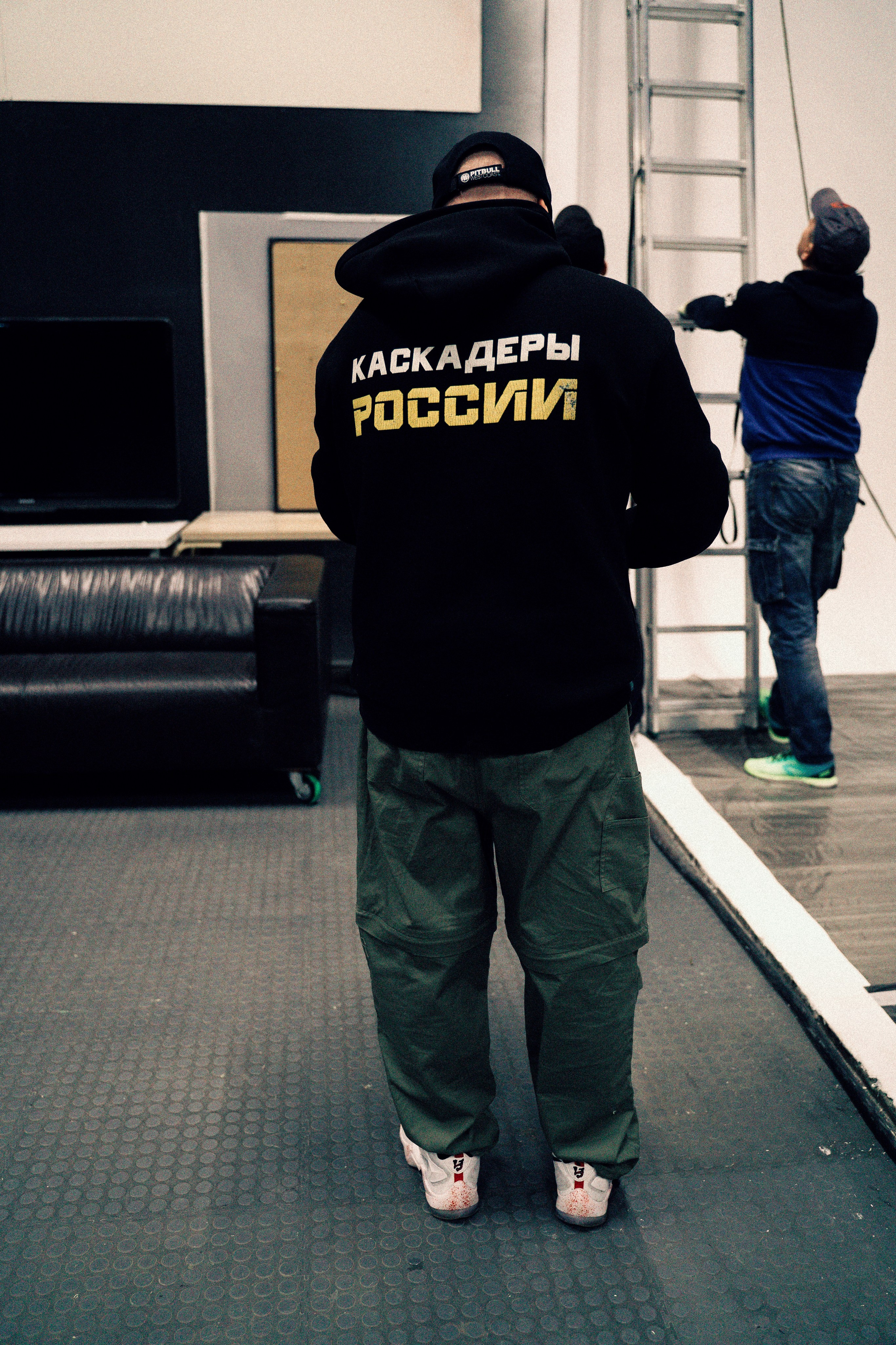 Клип Дмитрия Маликова. Krasnopoliophoto