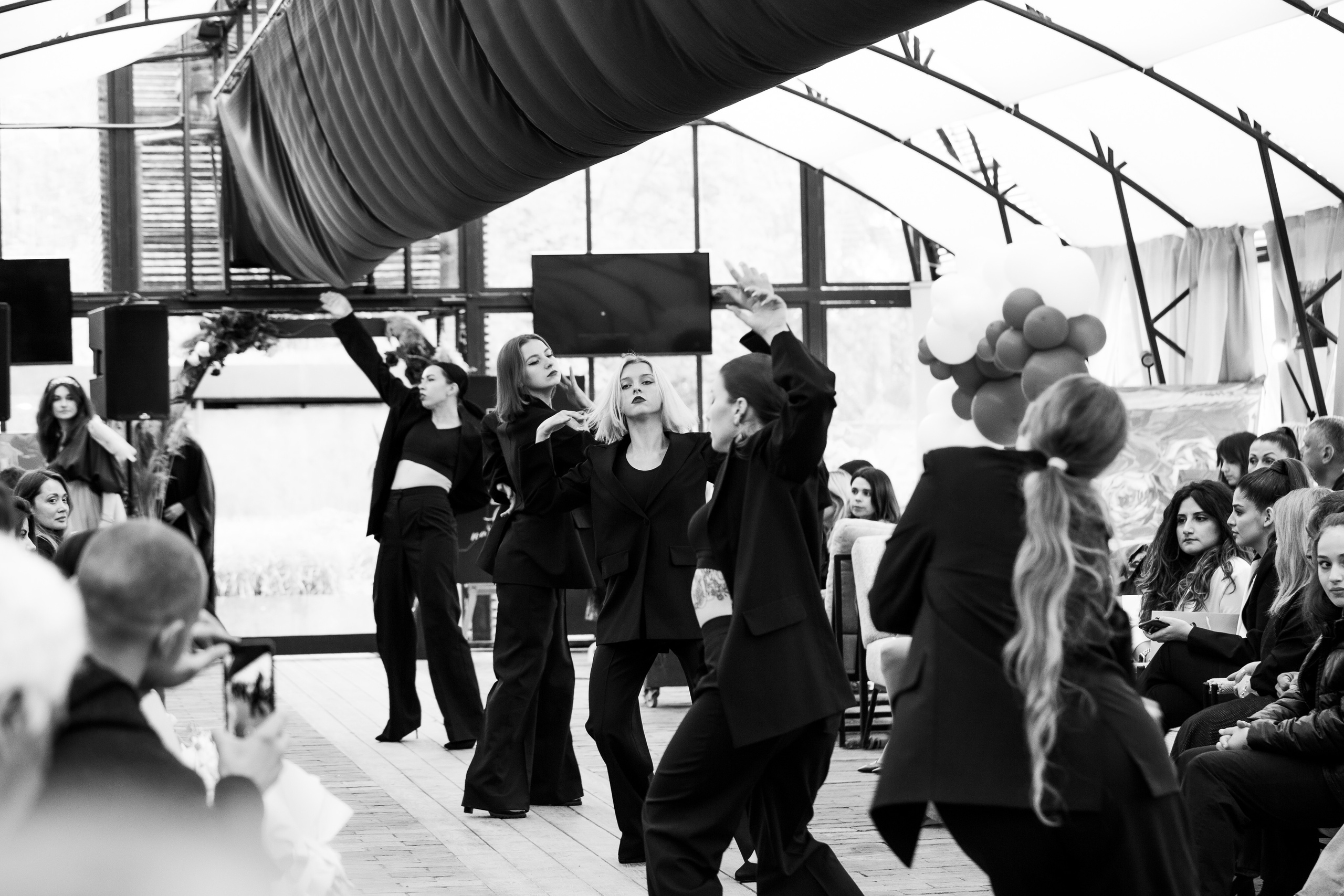 TINA FASHION SHOW 2♡22. Портретный и свадебный фотограф в Белгороде Глухова Кристина