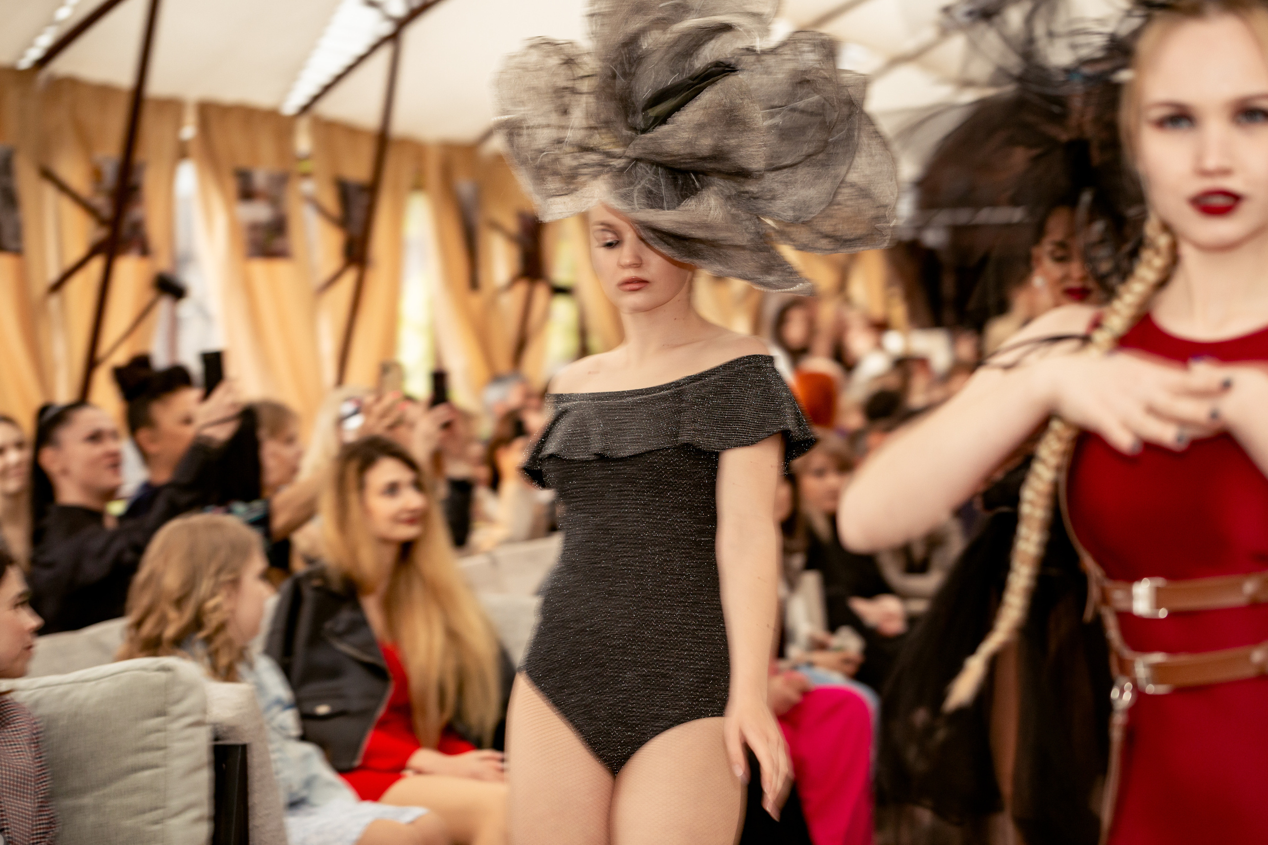 TINA FASHION SHOW 2♡22. Портретный и свадебный фотограф в Белгороде Глухова Кристина