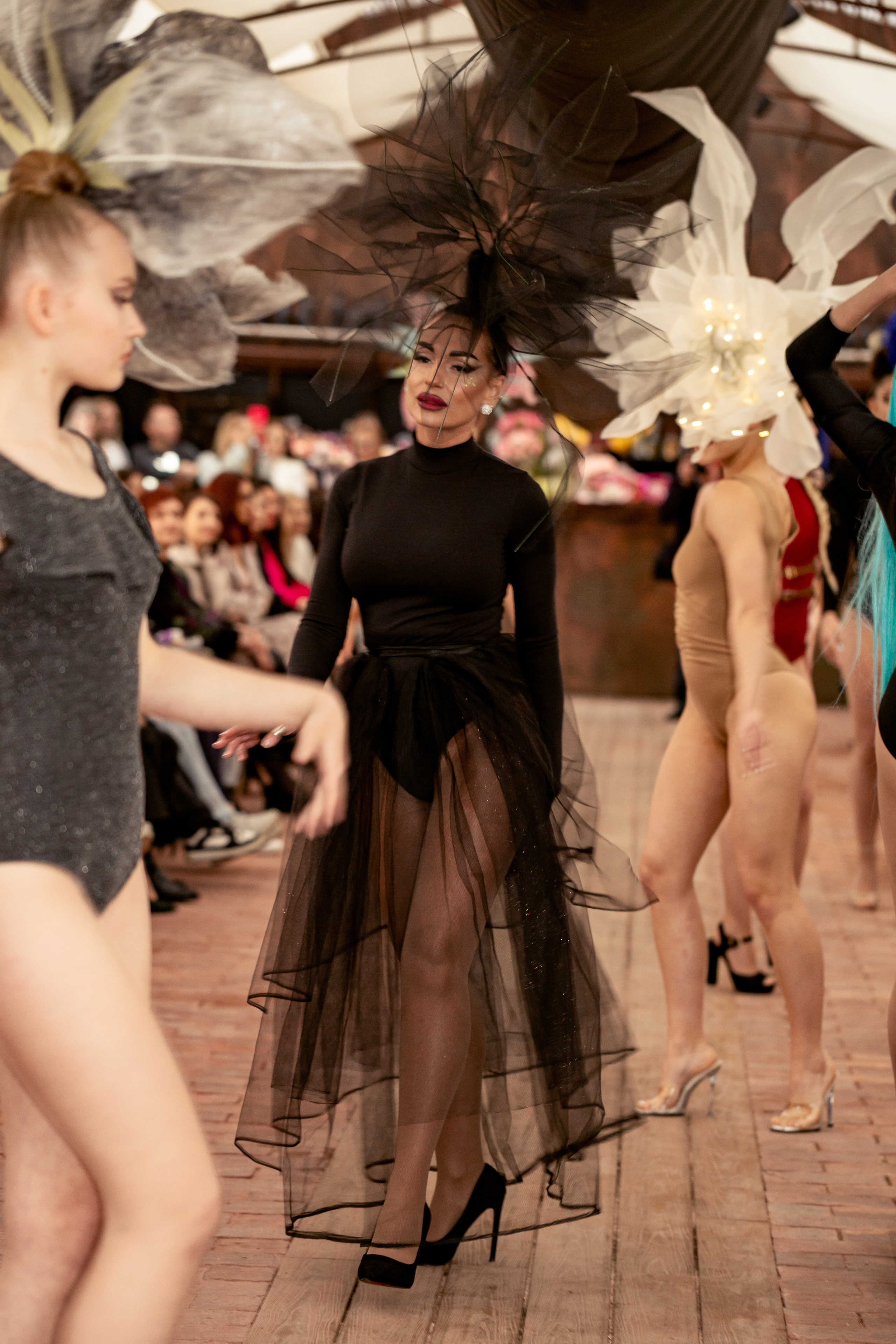 TINA FASHION SHOW 2♡22. Портретный и свадебный фотограф в Белгороде Глухова Кристина