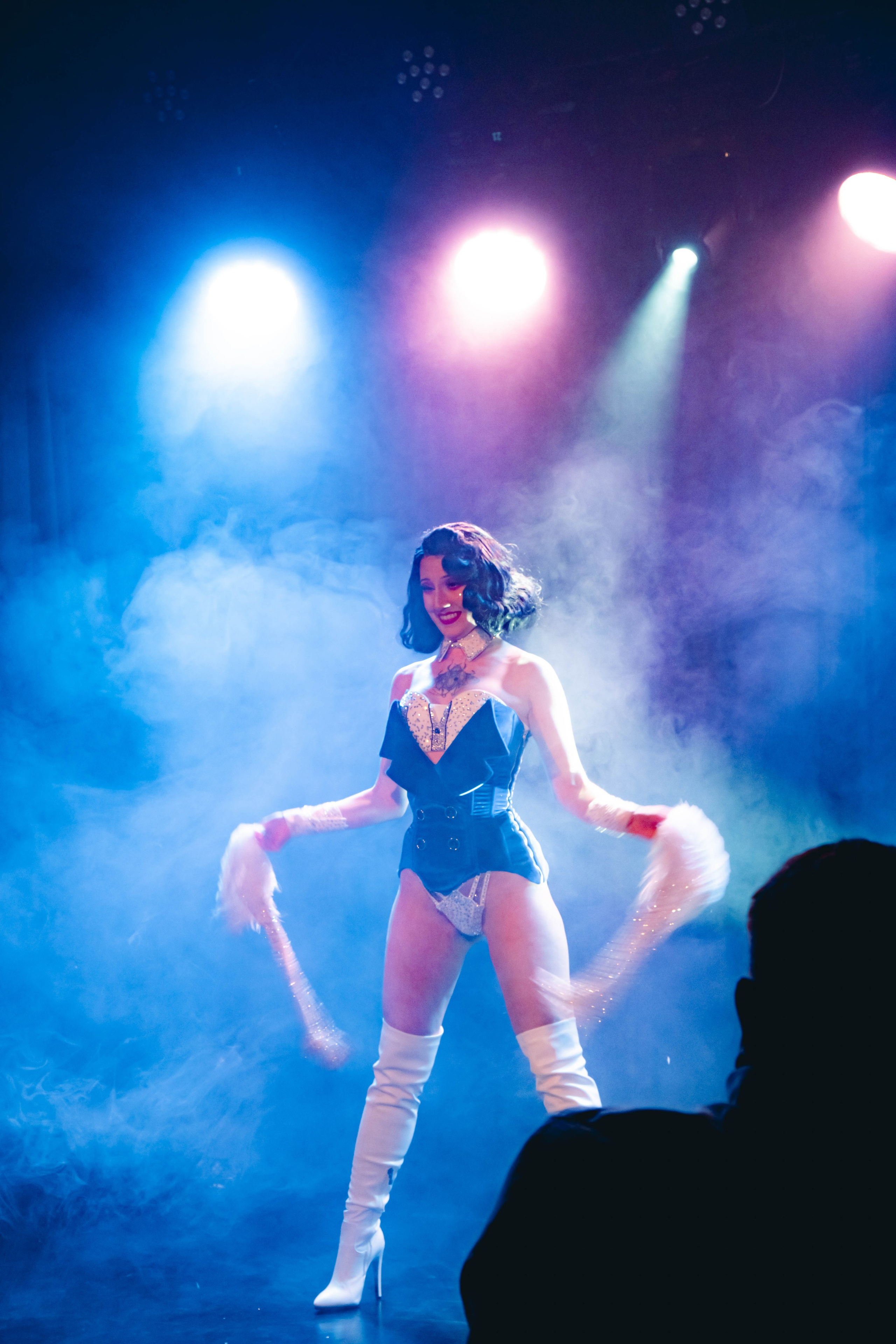 Бурлеск-кабаре SIRENCE. Со стороны / репортажный фотограф в СПб