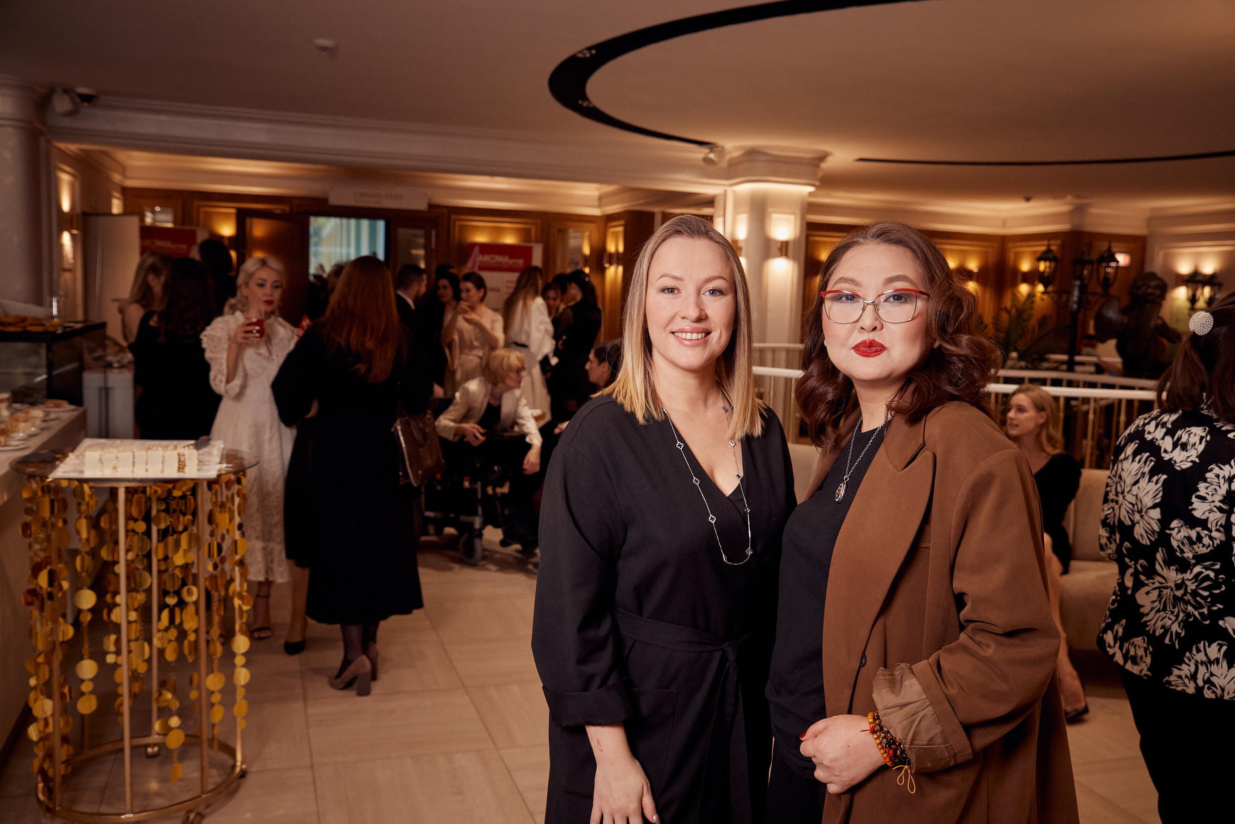 Репортаж с корпоративного мероприятия Opora woman. Контент для бизнеса в Екатеринбурге Полдень Медиа