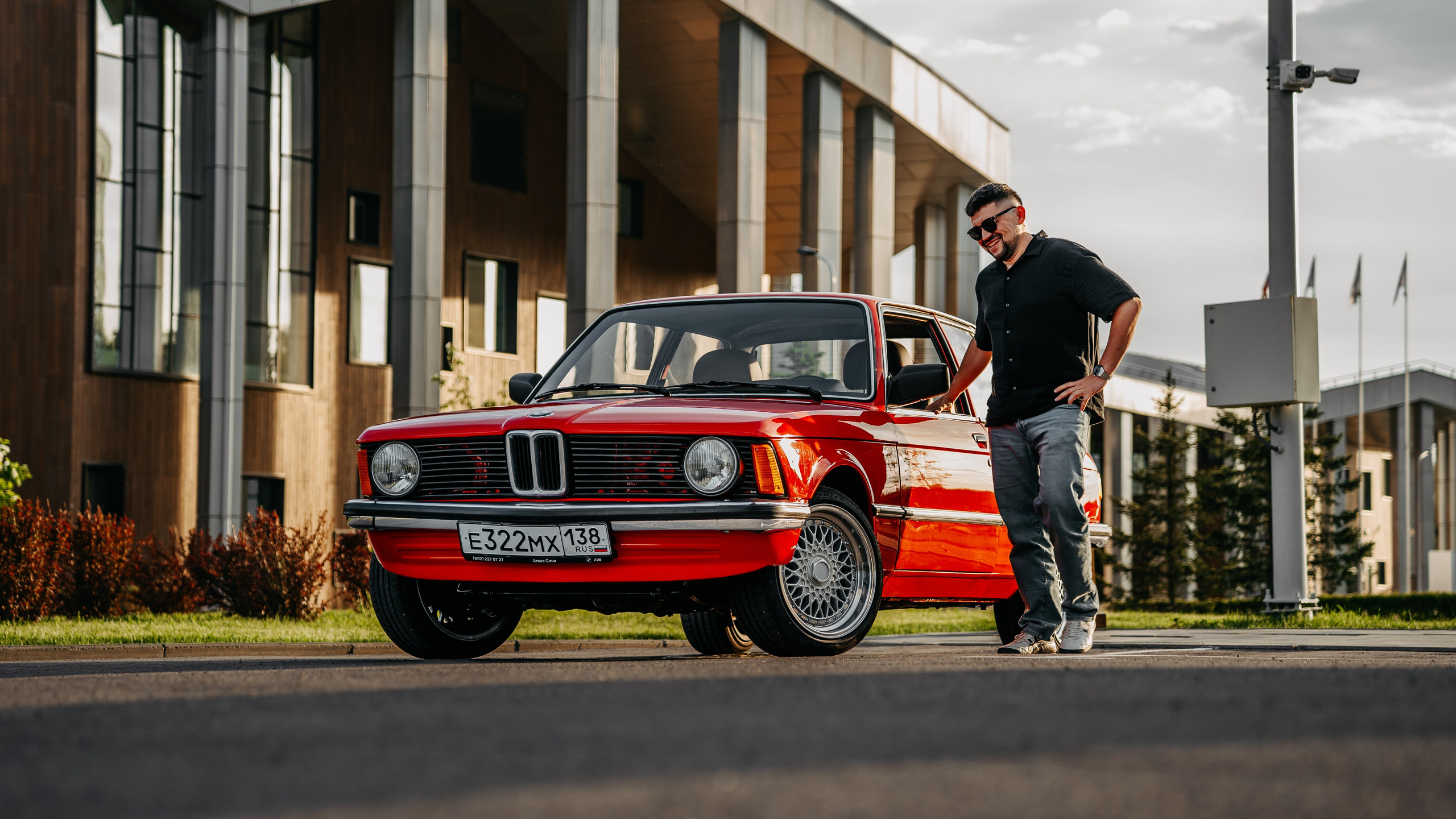 BMW e21. Фотограф, видеограф и пилот дрона на Байкале