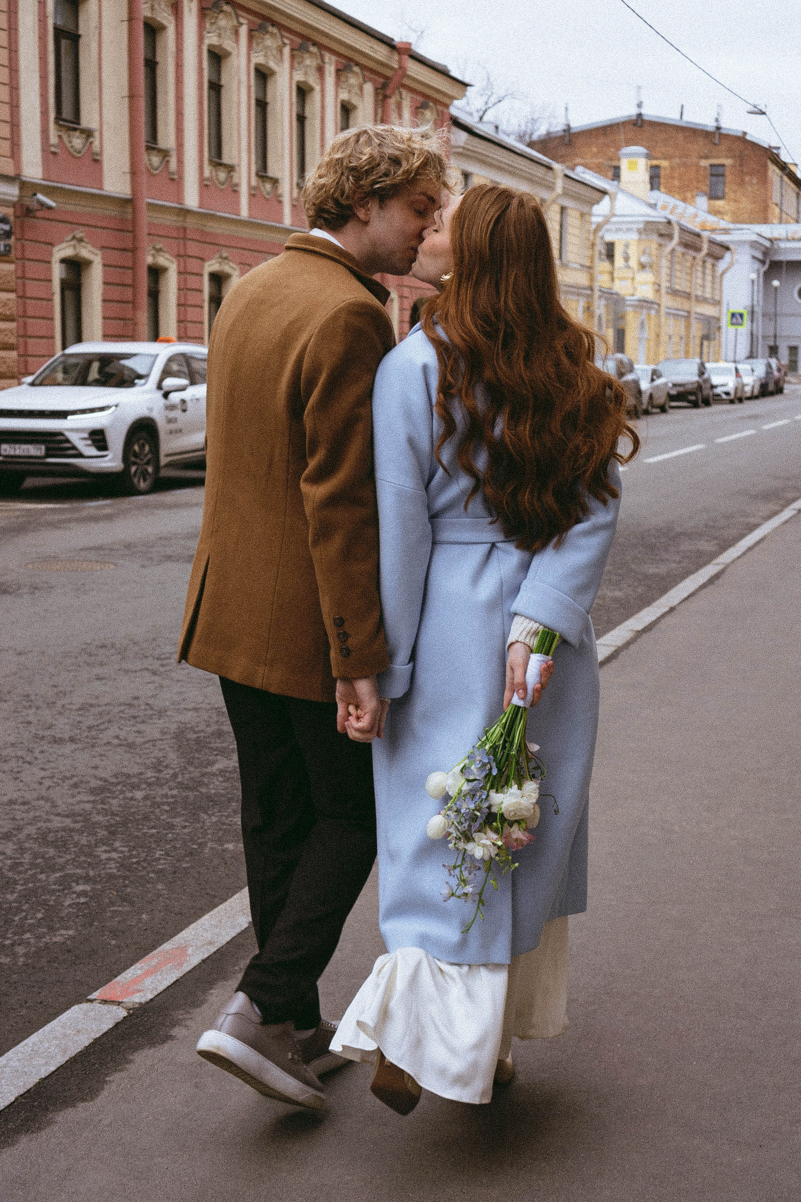 СВАДЕБНАЯ ПРОГУЛКА ПО ПЕТРОГРАДКЕ ВЕСНОЙ (ФОТОСЕССИИЯ ПАРЫ СВАДЕБНАЯ). Профессиональный фотограф, Санкт-Петербург — Виктория Богомолова