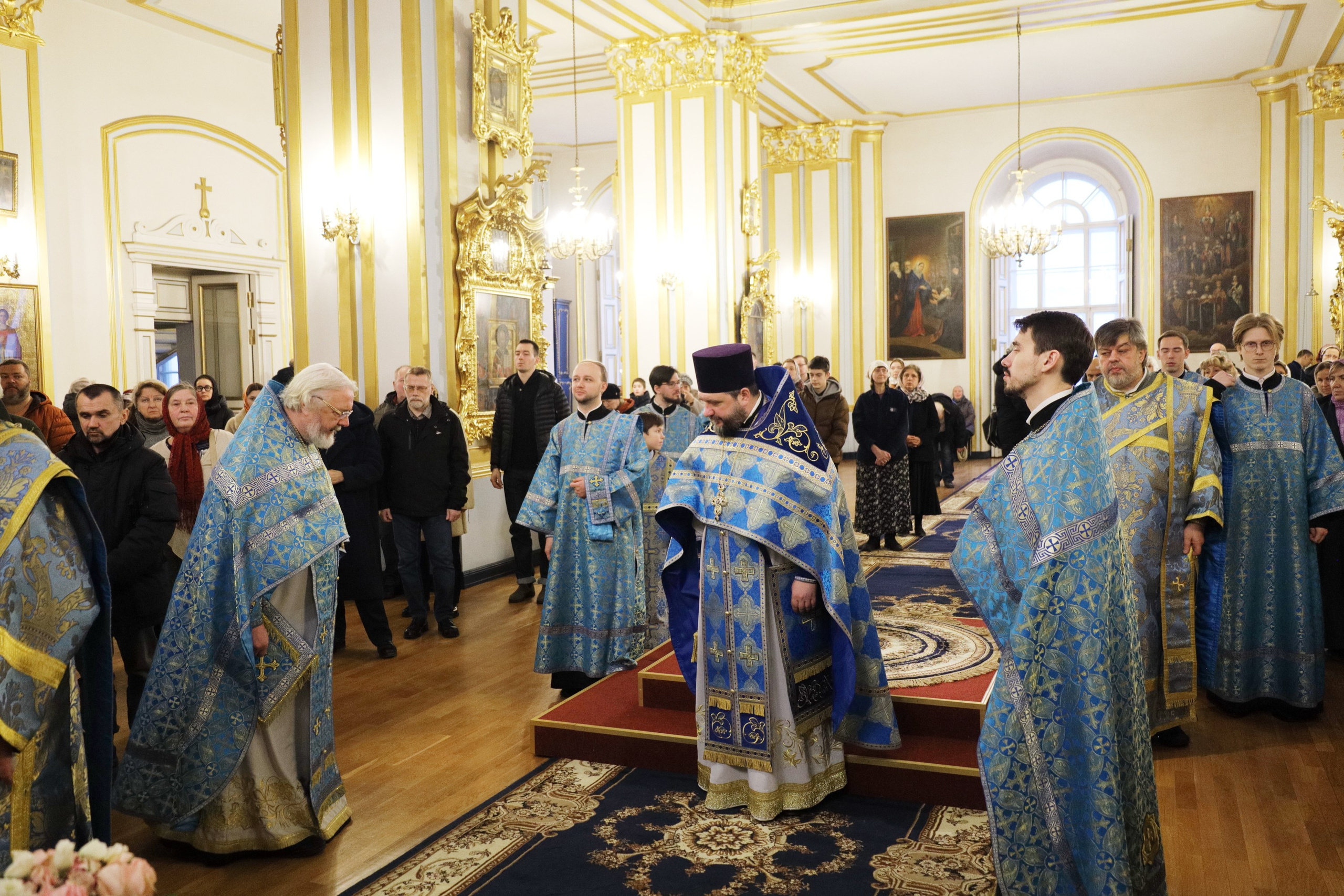 НЕДЕЛЯ 24-Я ПО ПЯТИДЕСЯТНИЦЕ. ОТДАНИЕ ПРАЗДНИКА ВВЕДЕНИЯ ВО ХРАМ ПРЕСВЯТОЙ БОГОРОДИЦЫ. НИКОЛО-БОГОЯВЛЕНСКИЙ МОРСКОЙ СОБОР