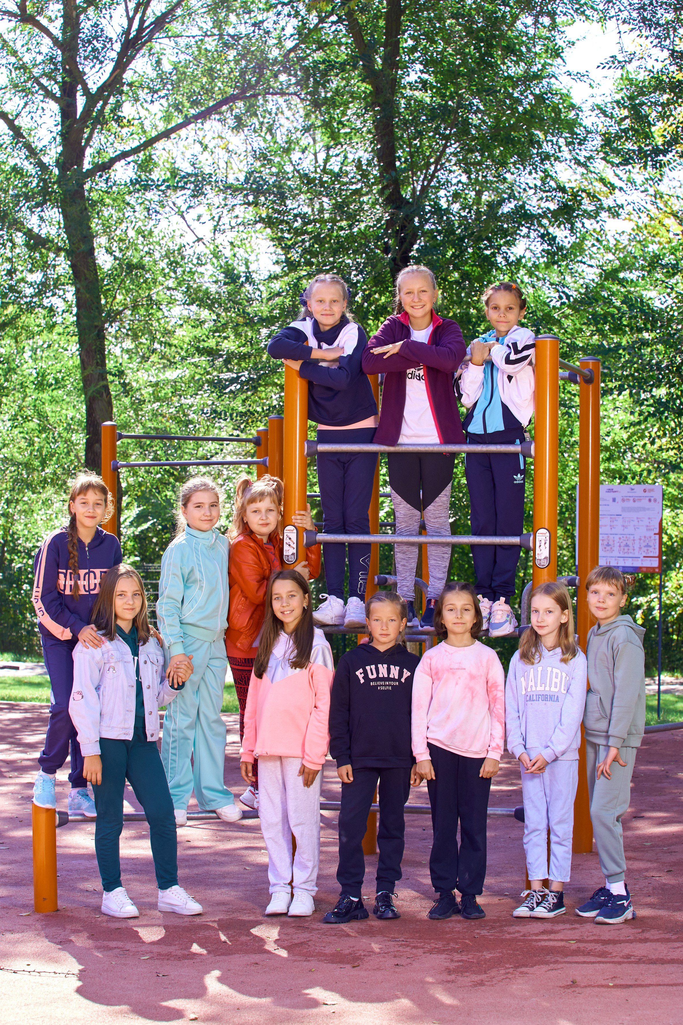 Съёмка в парке осенью. 4 класс. Childrenfoto.ru