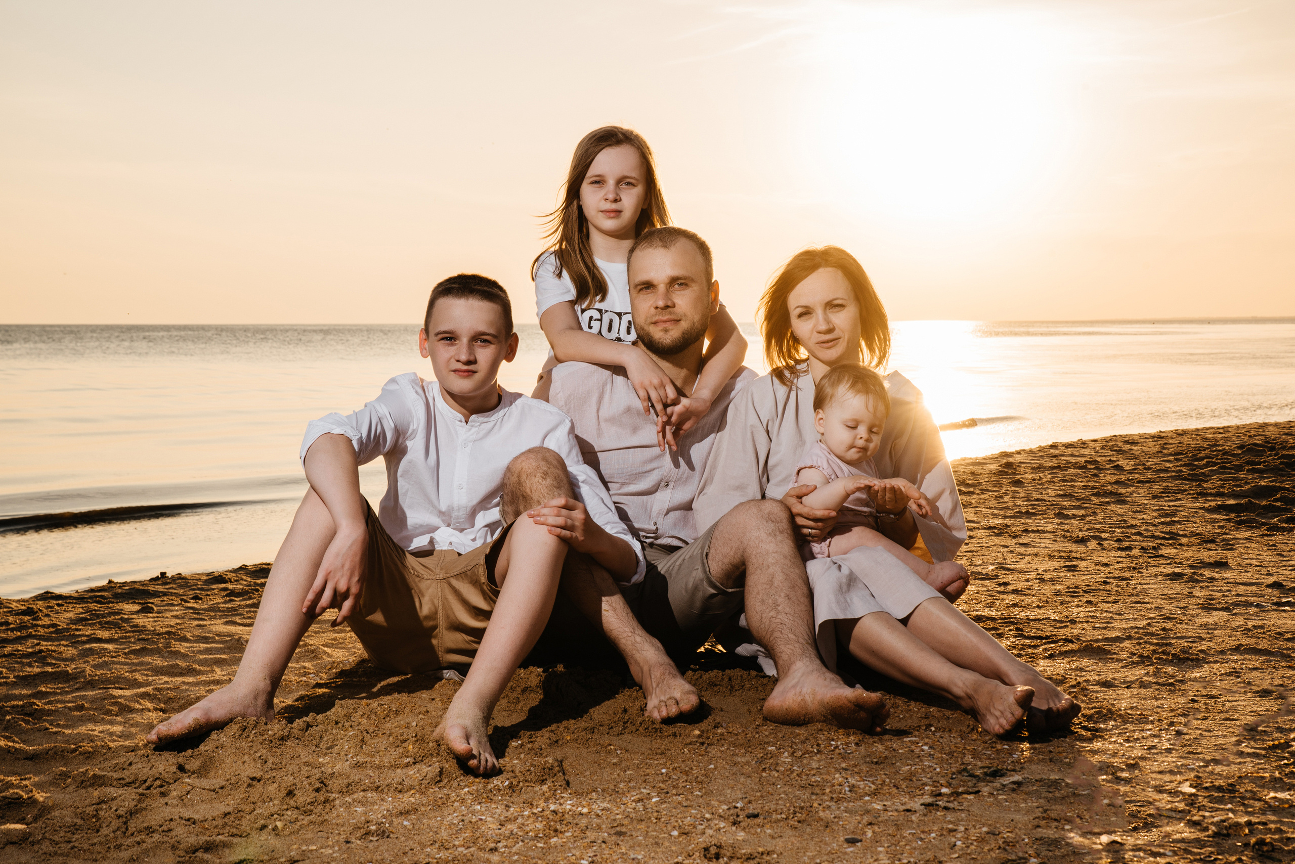 Family. Wedding photographers Alex Abramyan