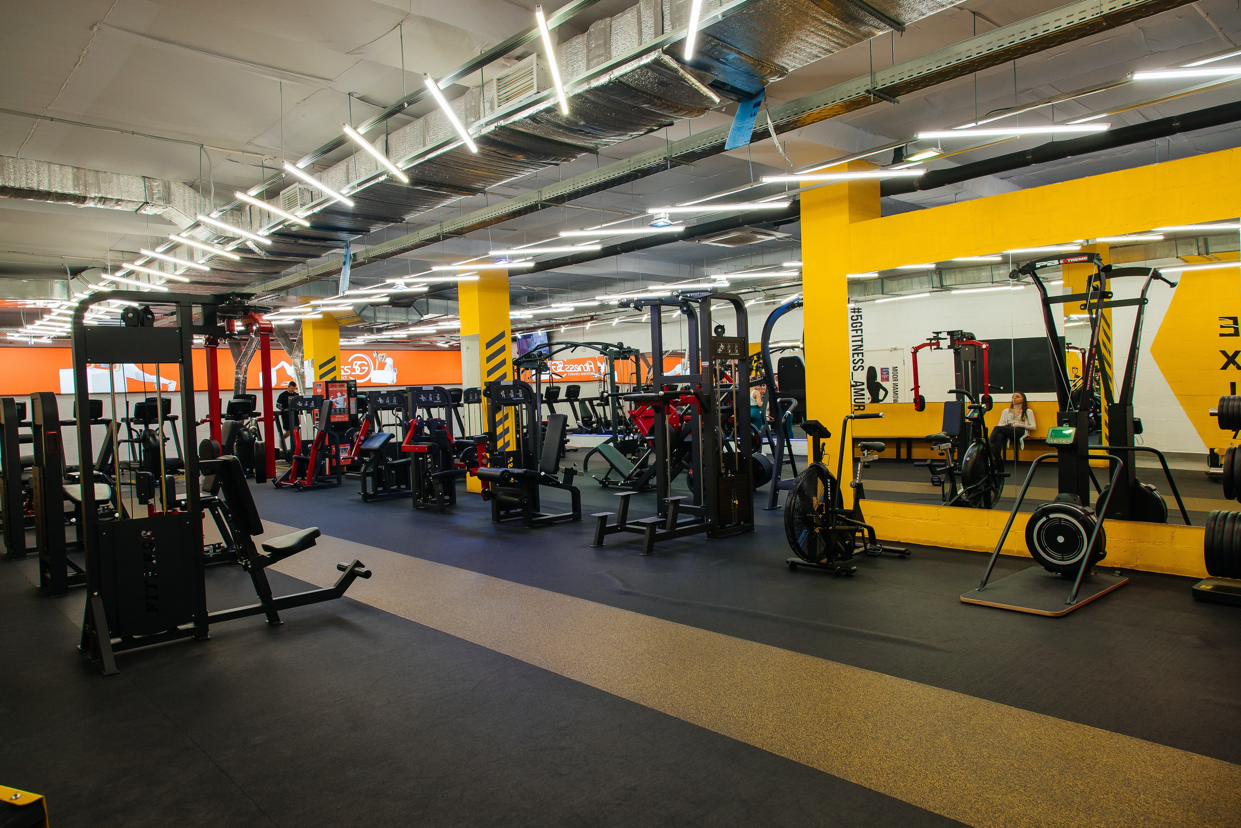 Тренажерный зал. Креативный и женский Фотограф Омске Наталья Лебедева