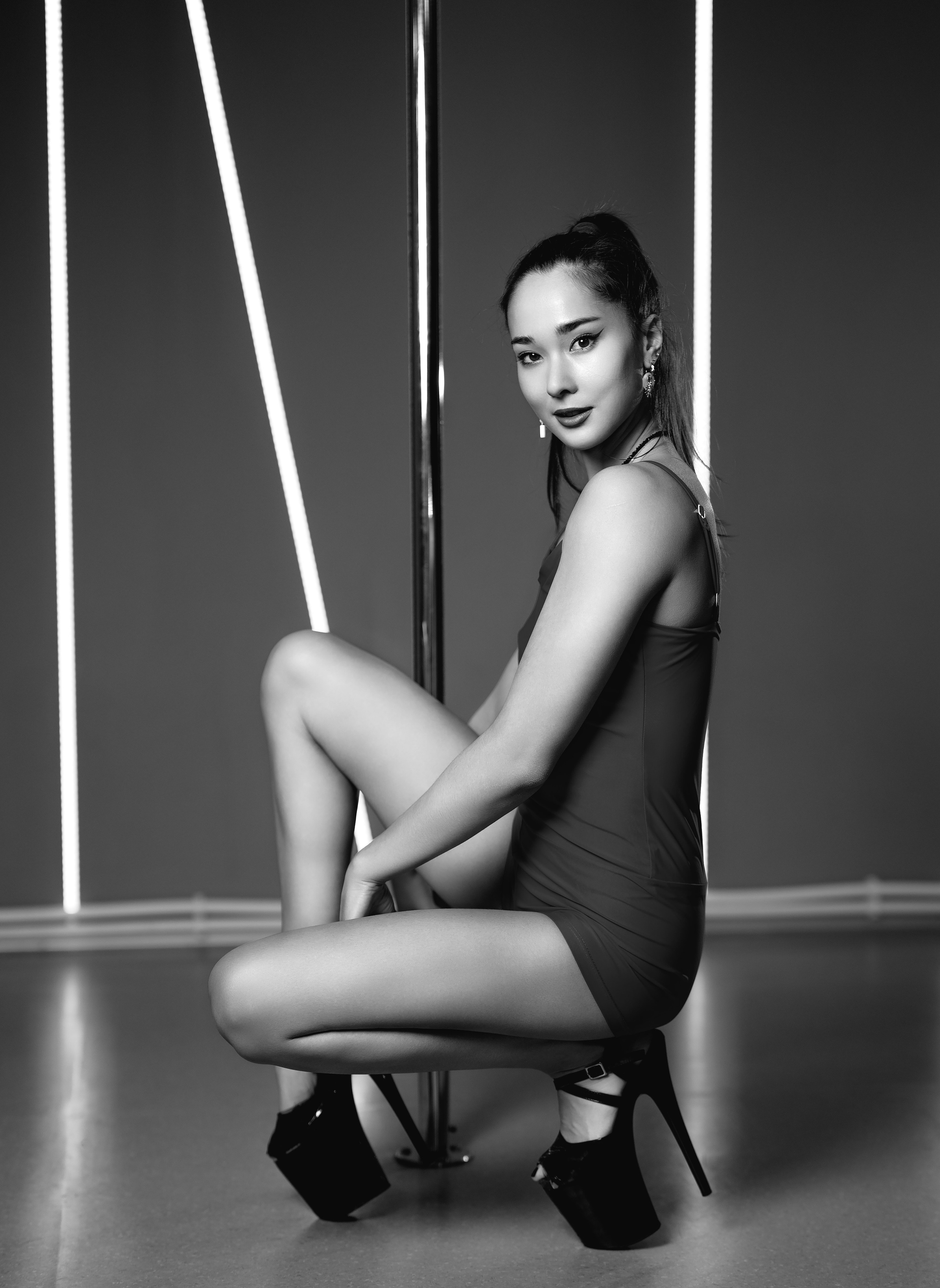 DIANA -Pole Exotic. Сайт фотограф в Керчи Кислый Юрий