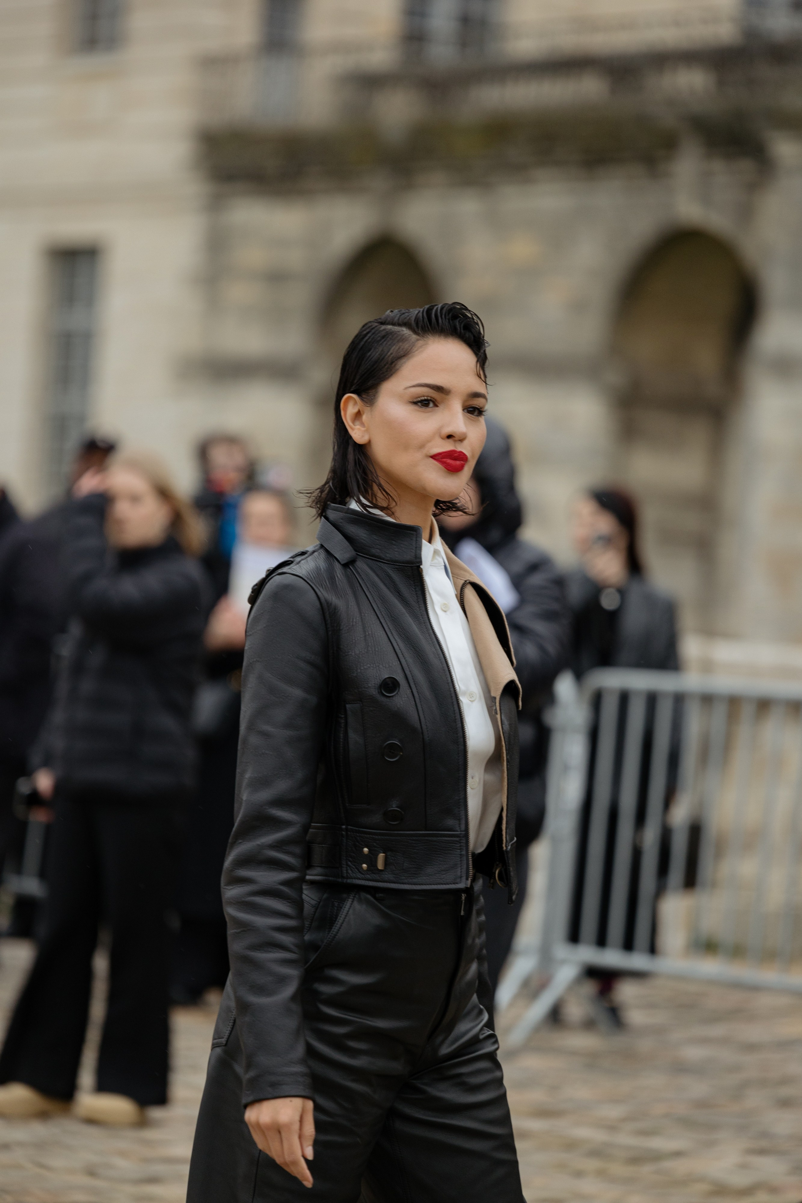 LOEWE PFW WOMENSWEAR FALL-WINTER 24/25. Photographer in Milan Ivan Goncharov