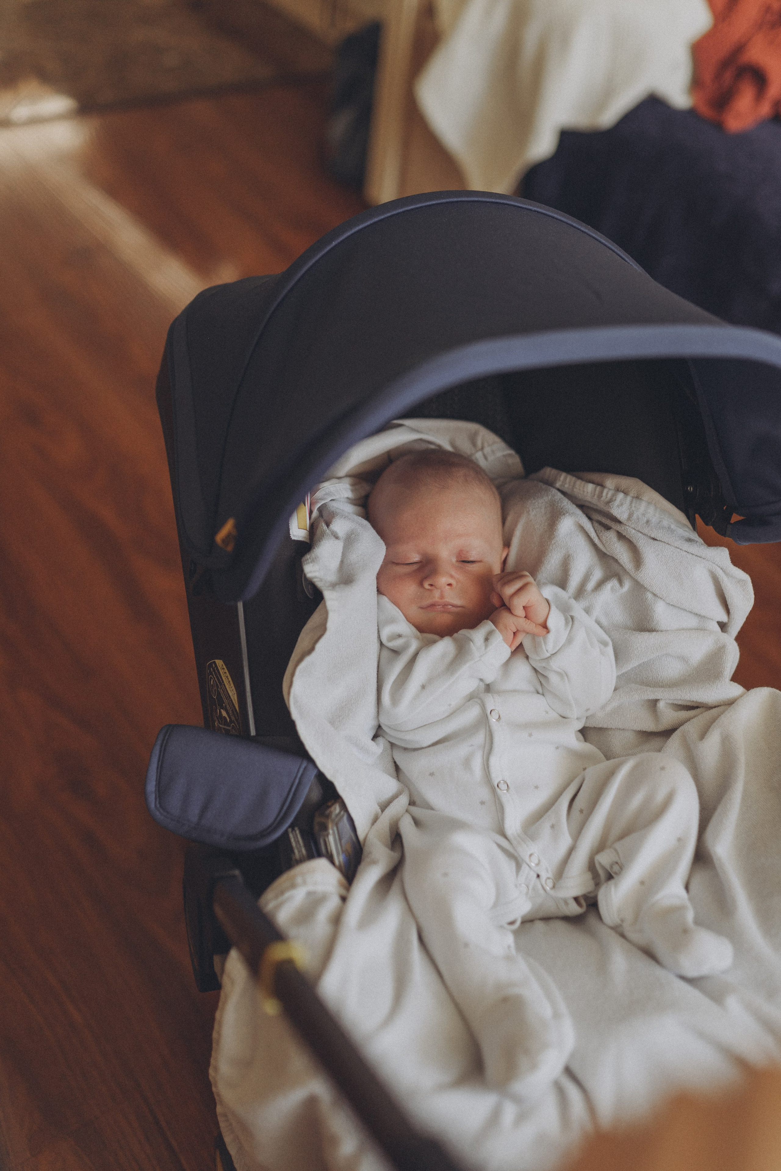 Мише 1 месяц. Семейный и контент фотограф в Москве и Троицке Горелова Лизавета