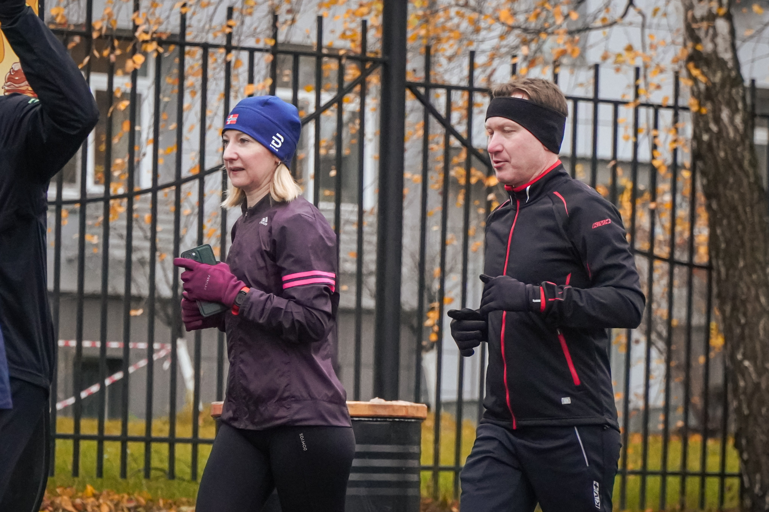 5 вёрст Реутов 16.11.2024. Роман Капилюшов. Бег. Фото. Видео. г. Люберцы