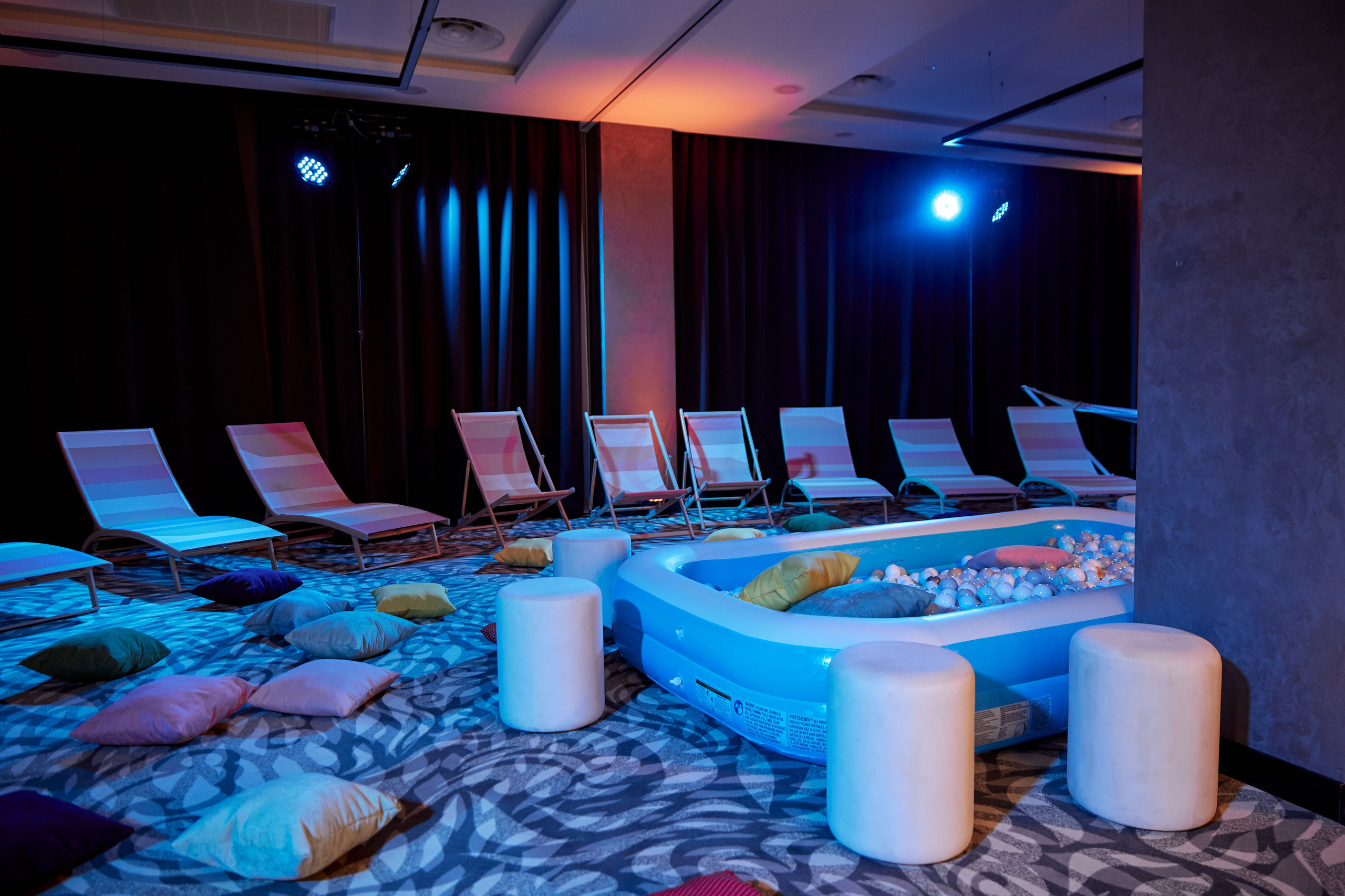 Декор вне возраста. Студия декора НикитинаДекор — оформление мероприятий в Ульяновске. Профессиональное создание эксклюзивных декораций