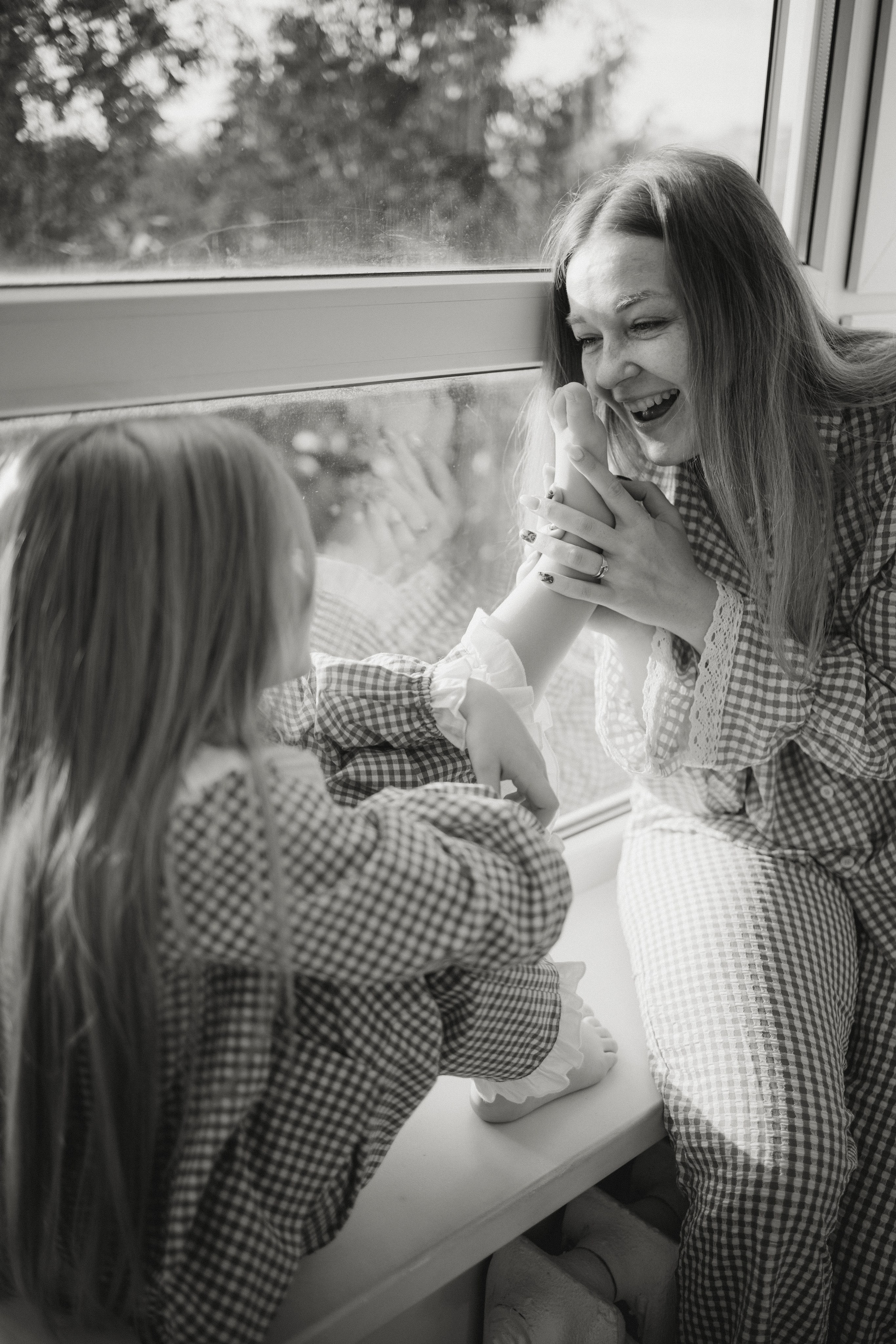 Та самая милая фотосессия мамы и доченьки в студии (февраль, 2026г), г. Обнинск (Калужская обл.). Надежда Стар семейный и церковный фотограф в Жукове и Калужской области