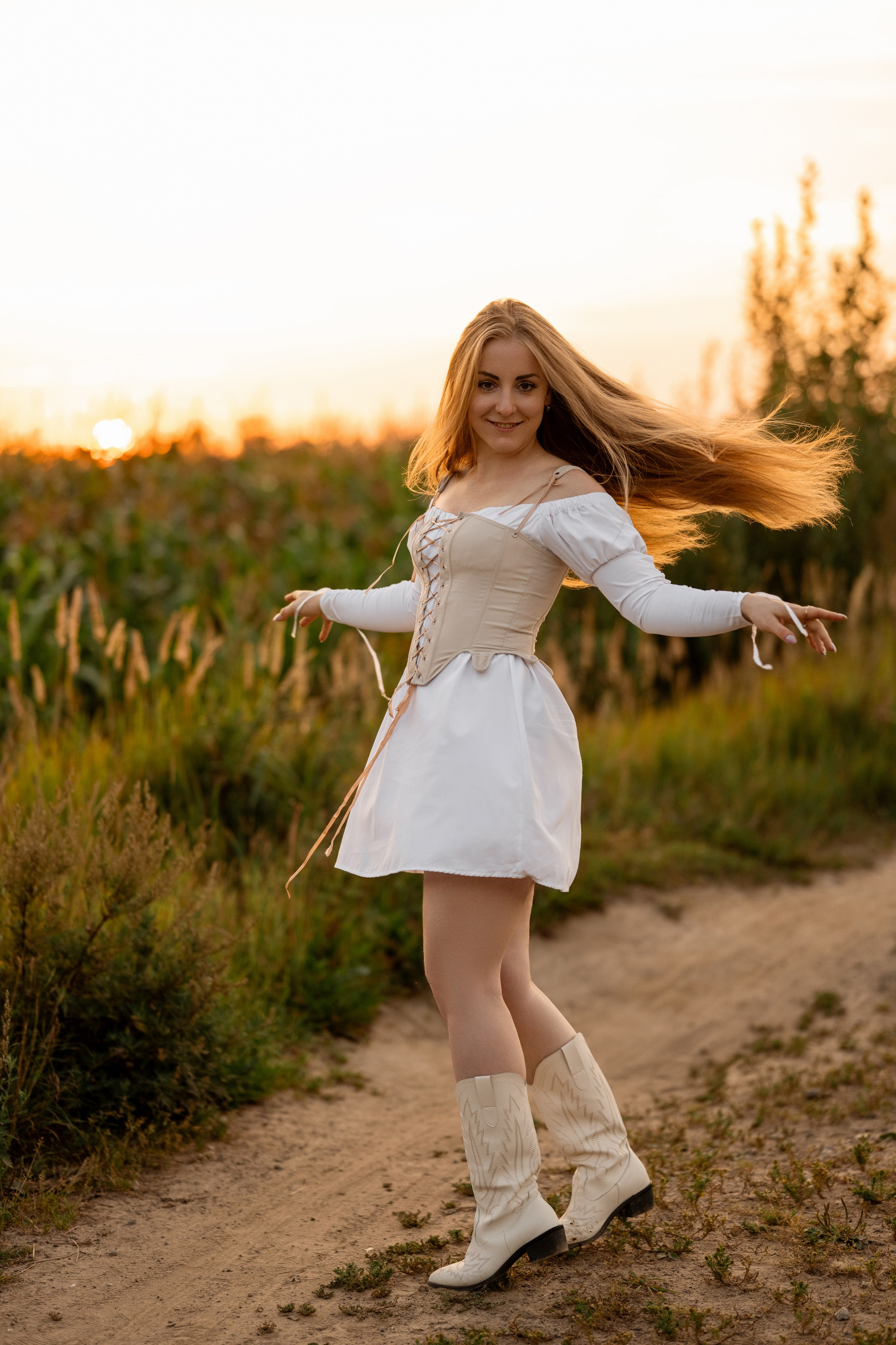 Алена. Кукурузное поле. Свадебный и семейный фотограф в СПб Валерия Фомичева