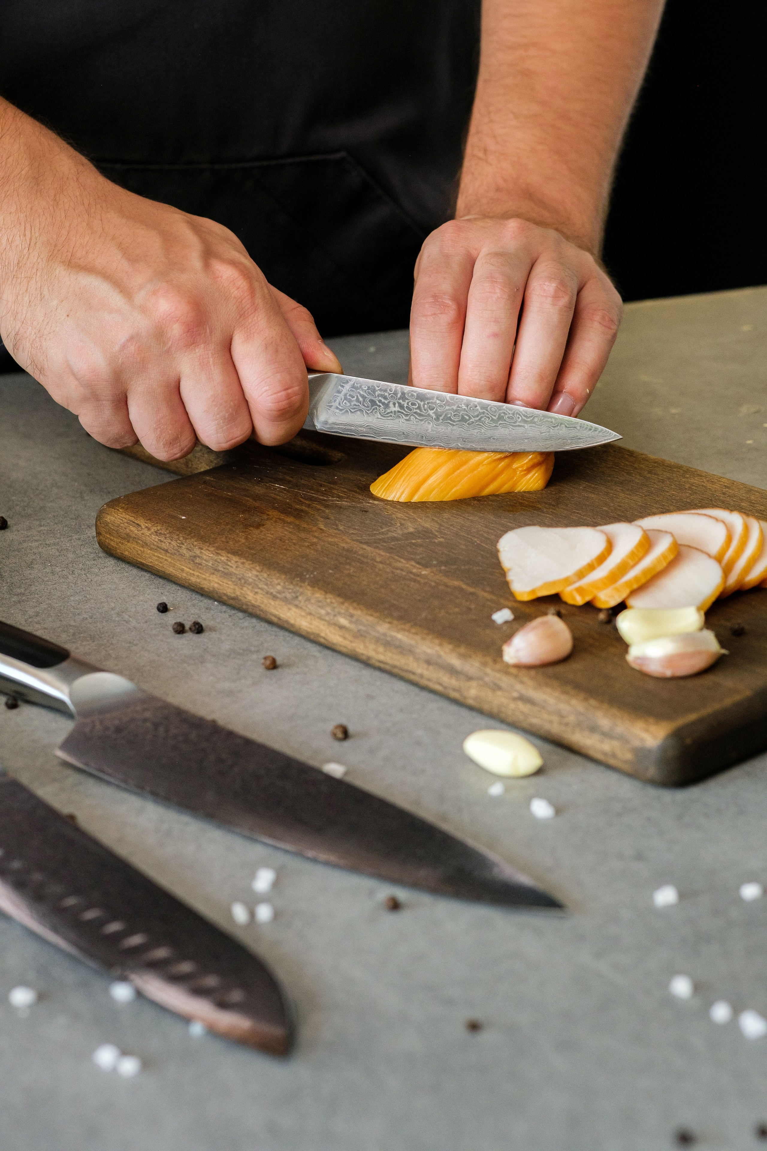 Подготовка к съемке кухонных ножей в СПб. Фотосессия для маркетплейсов