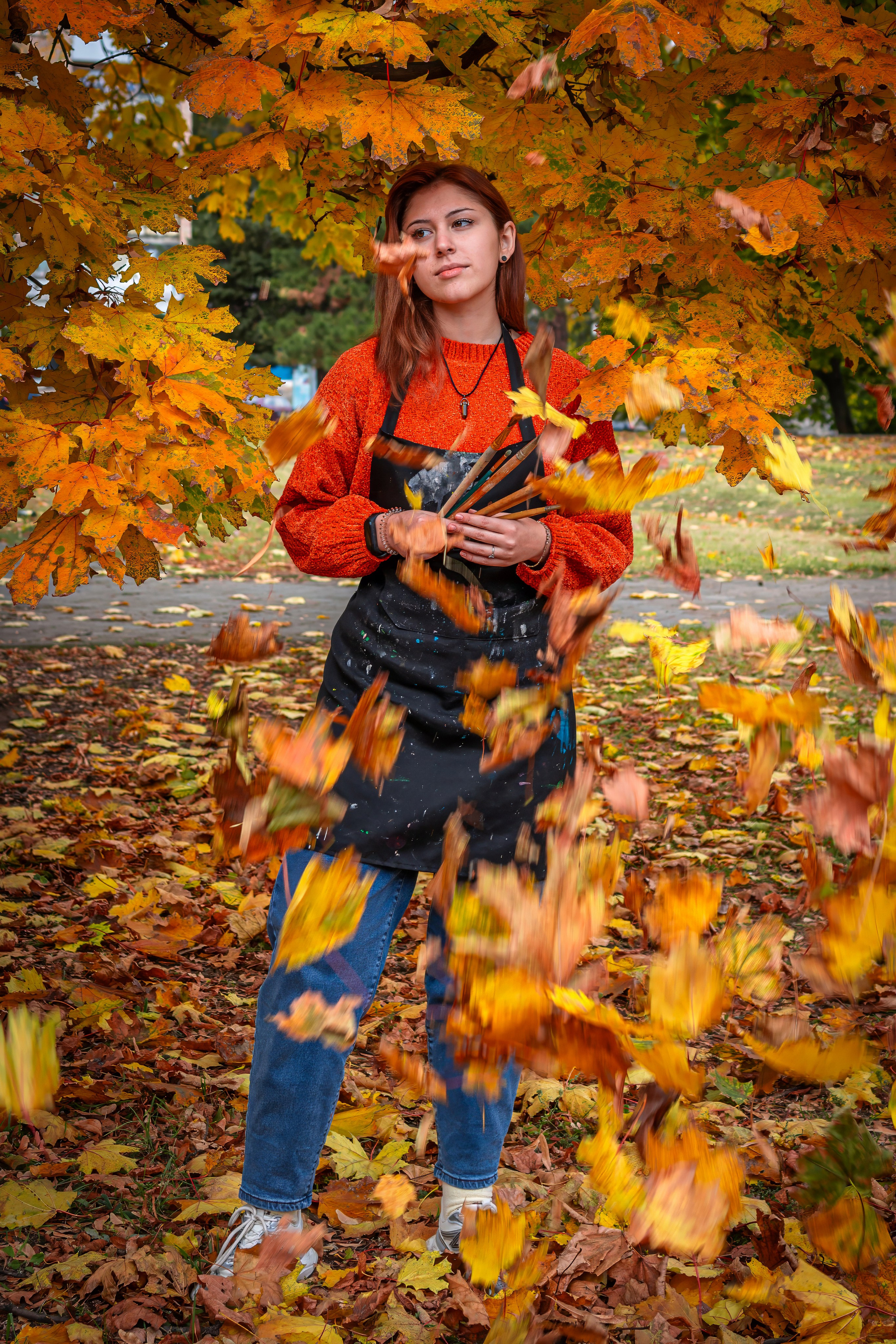 Яркая прогулка среди осенней листвы. Фотограф в РФ и ЛНР Юлия Федосеева