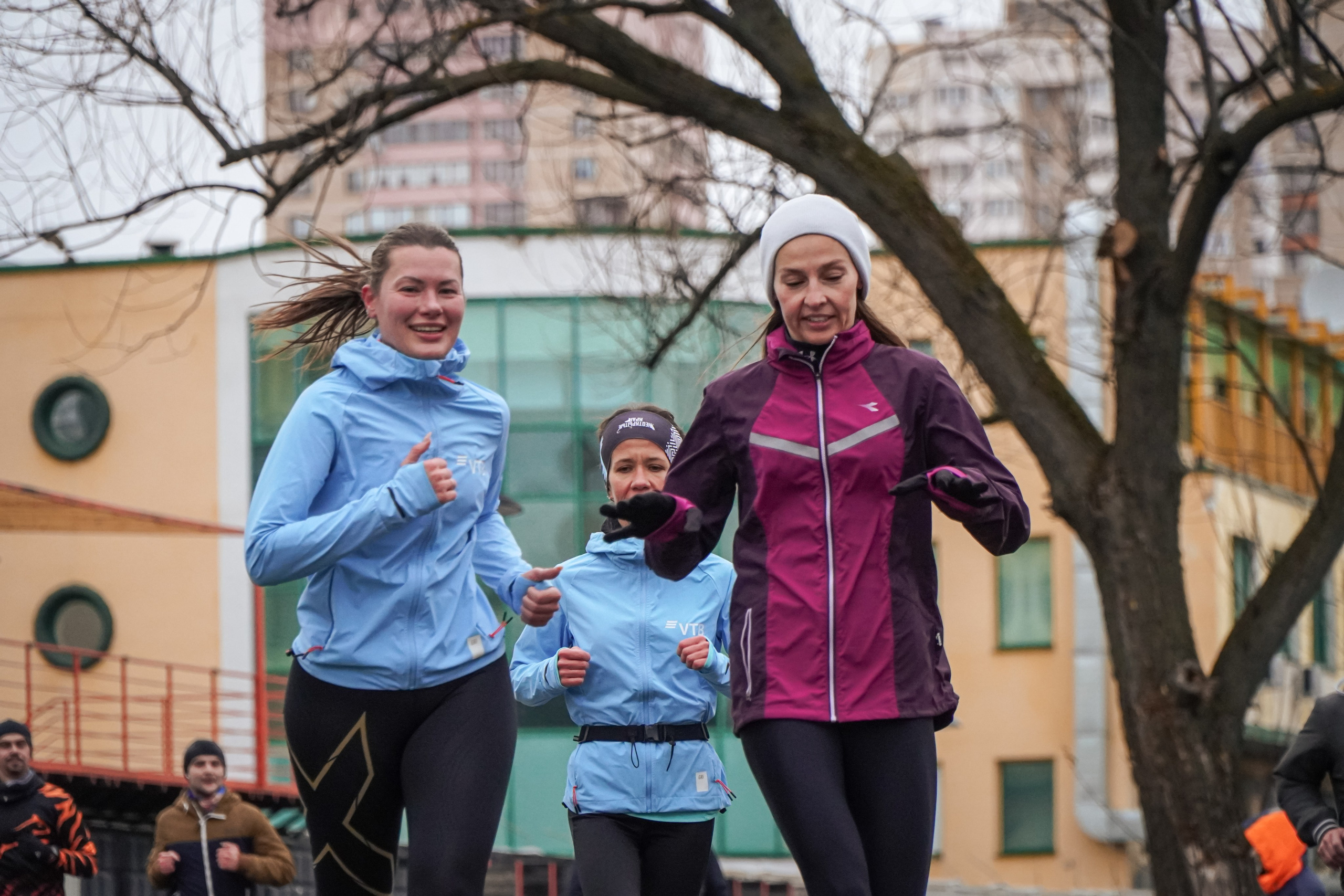 5 вёрст Реутов 16.11.2024. Роман Капилюшов. Бег. Фото. Видео. г. Люберцы