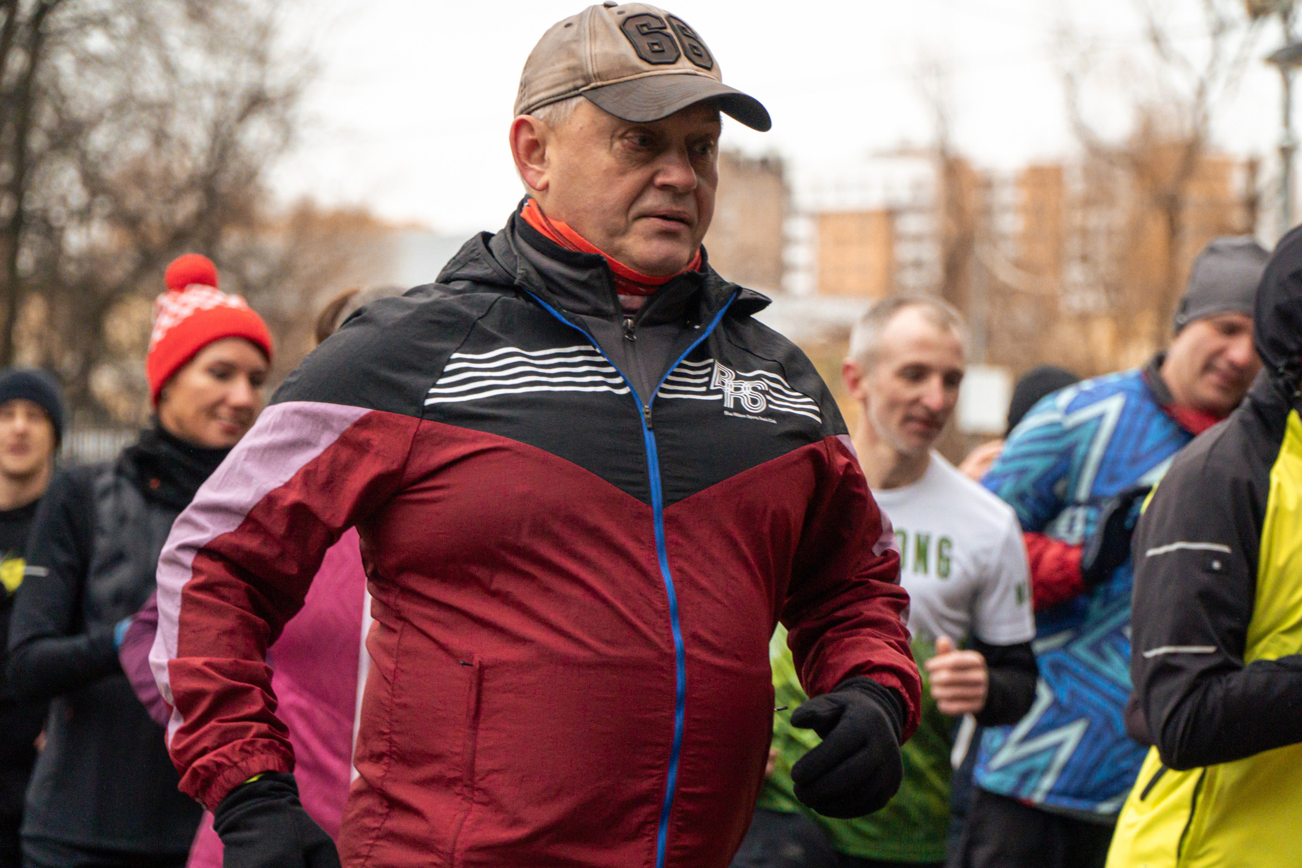 5 вёрст Реутов 16.11.2024. Роман Капилюшов. Бег. Фото. Видео. г. Люберцы