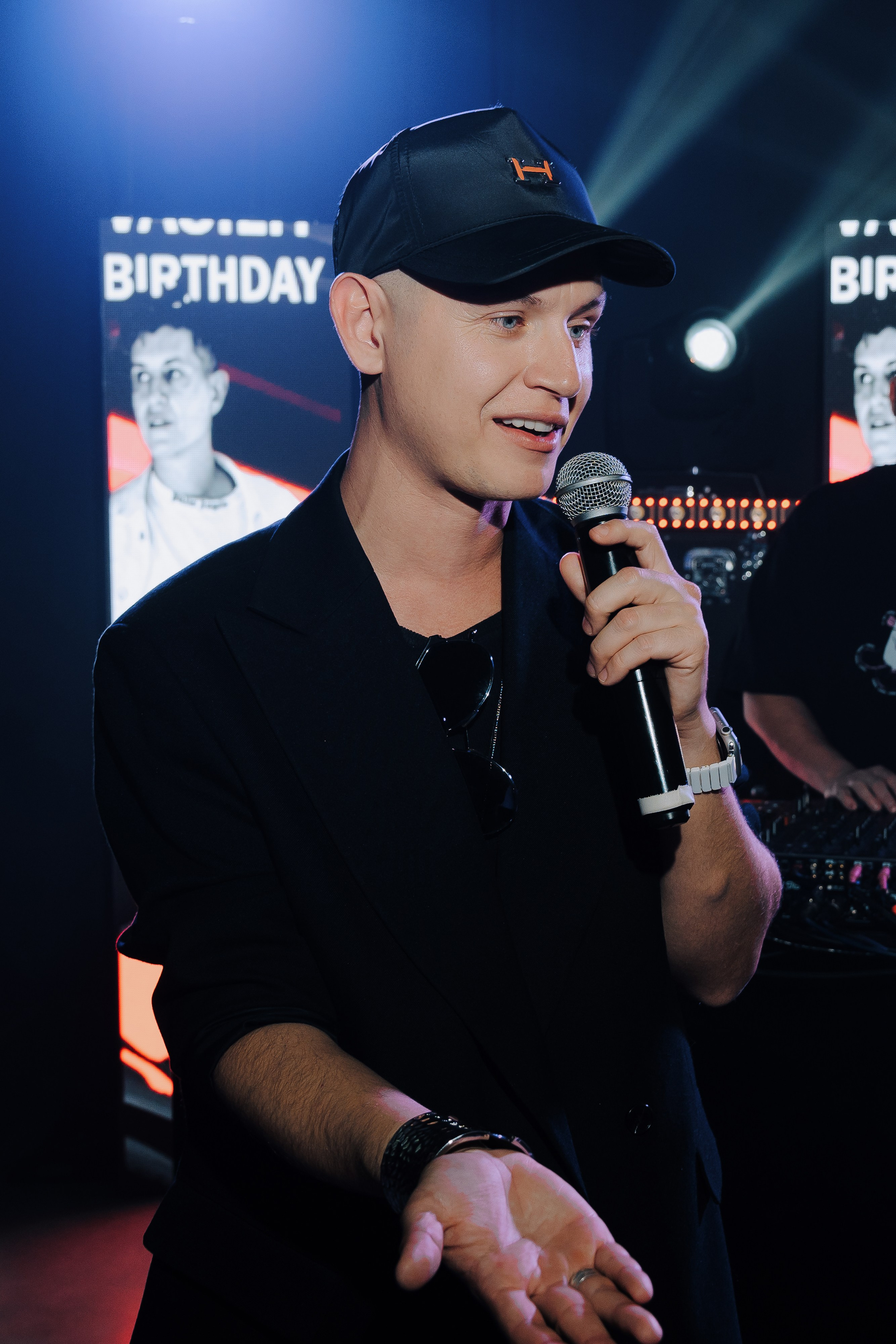 ДЕНЬ РОЖДЕНИЯ ВАСИЛИЯ «ADAGIO». Репортажный фотограф Зуев Роман г. Челябинск