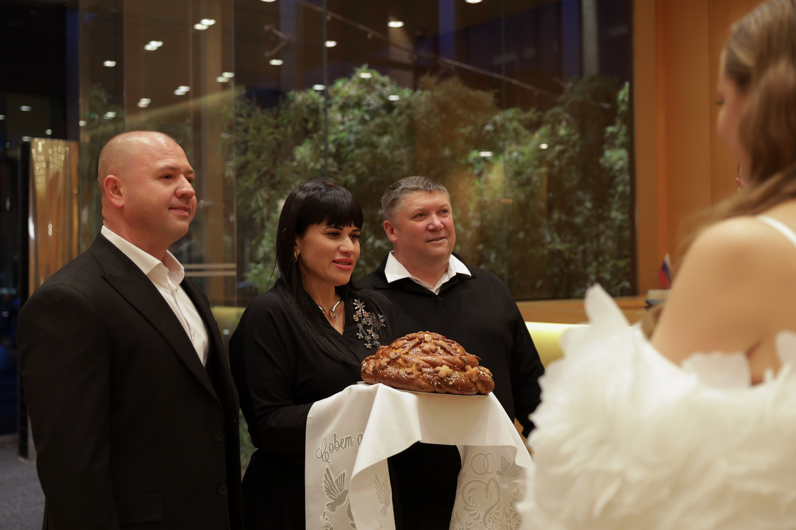 Максим и Анна | Кафе Пушкин. Свадебный фотограф Москва