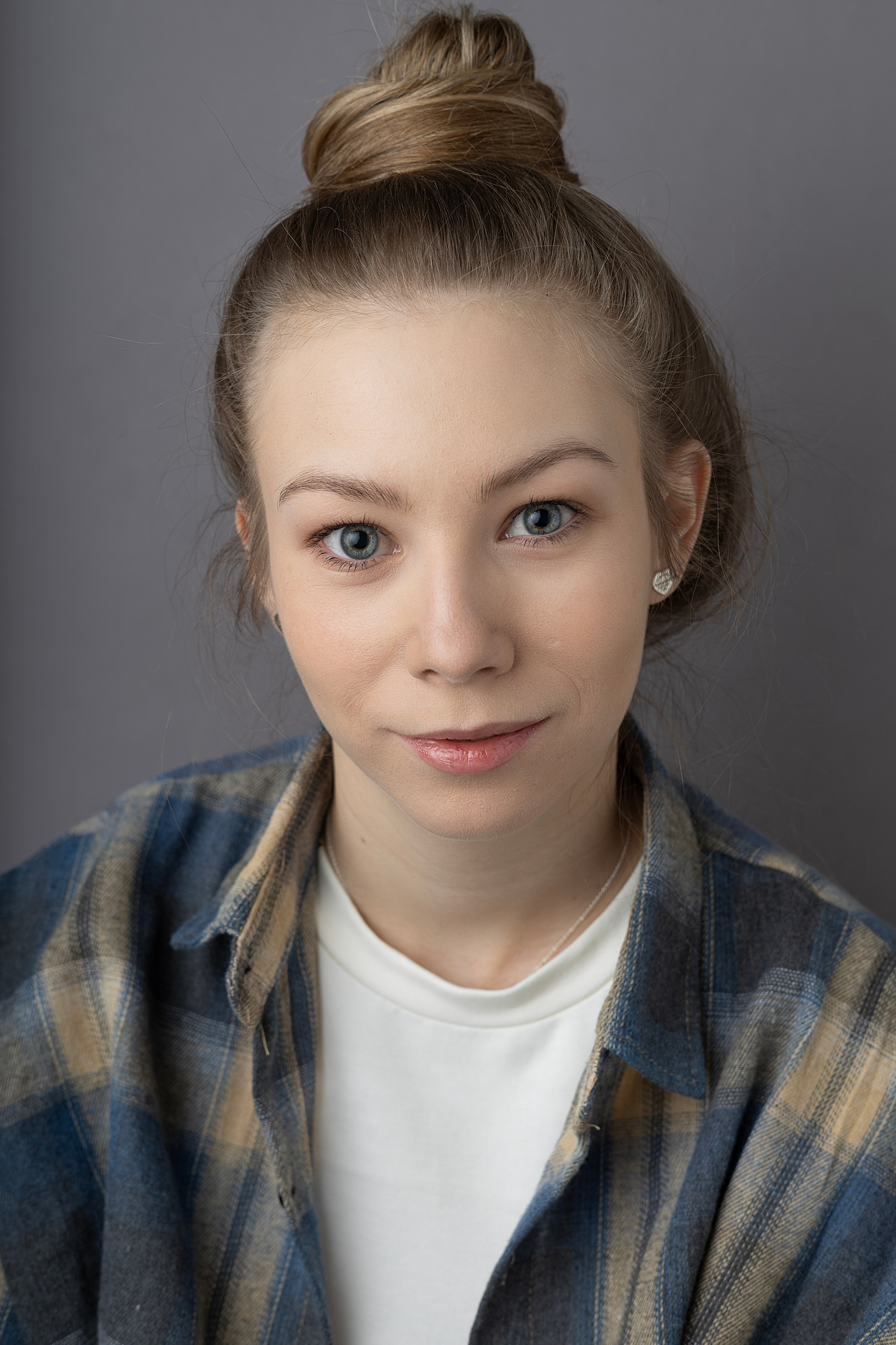 Искусственный свет. Актёрское портфолио Москва|Владислав Солдатенков