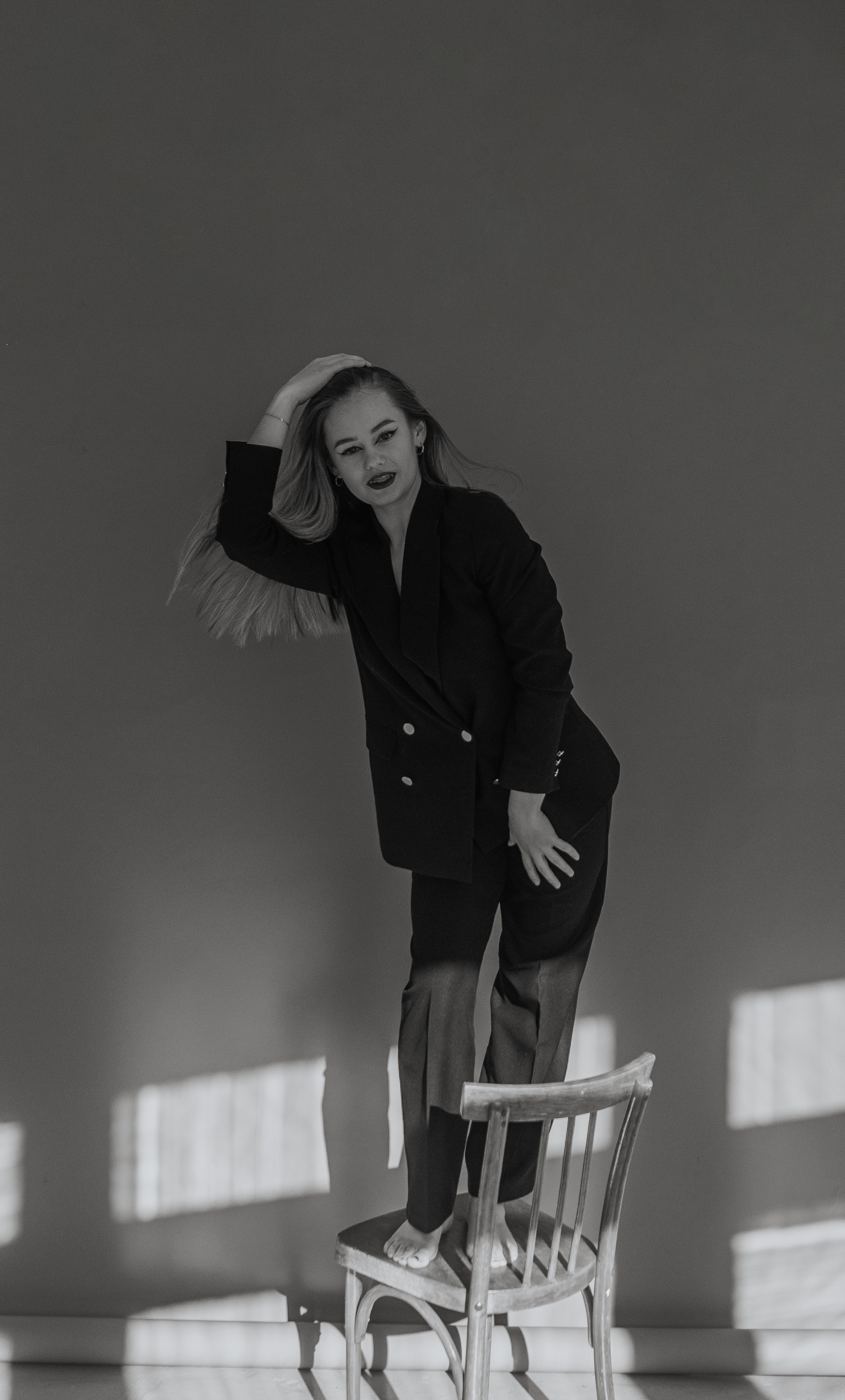 Женская фотосессия в стиле минимализм. Денисова Аля — фотограф для парных съемок и индивидуальных историй в Барнауле