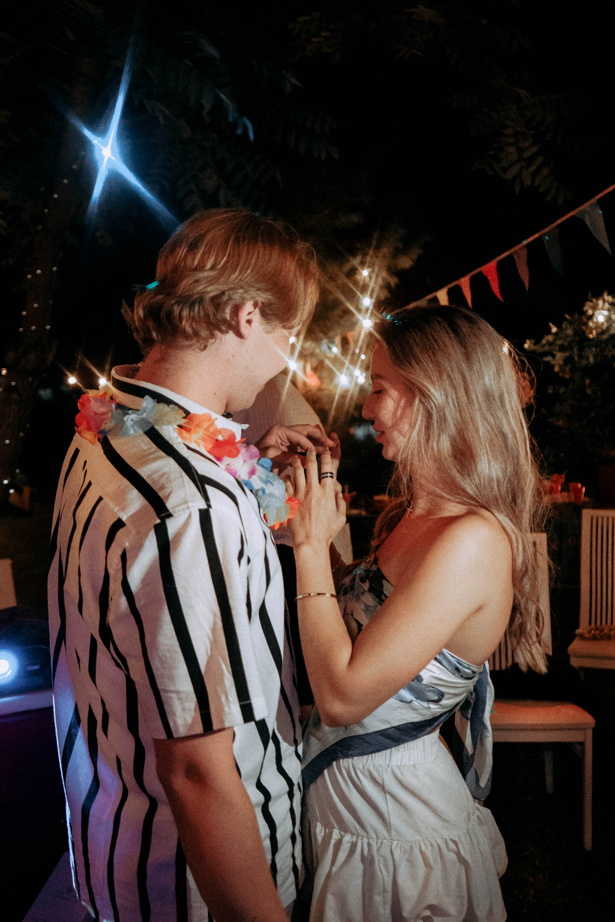 Гавайская вечеринка. Кир Анисин. Режиссер & фотограф